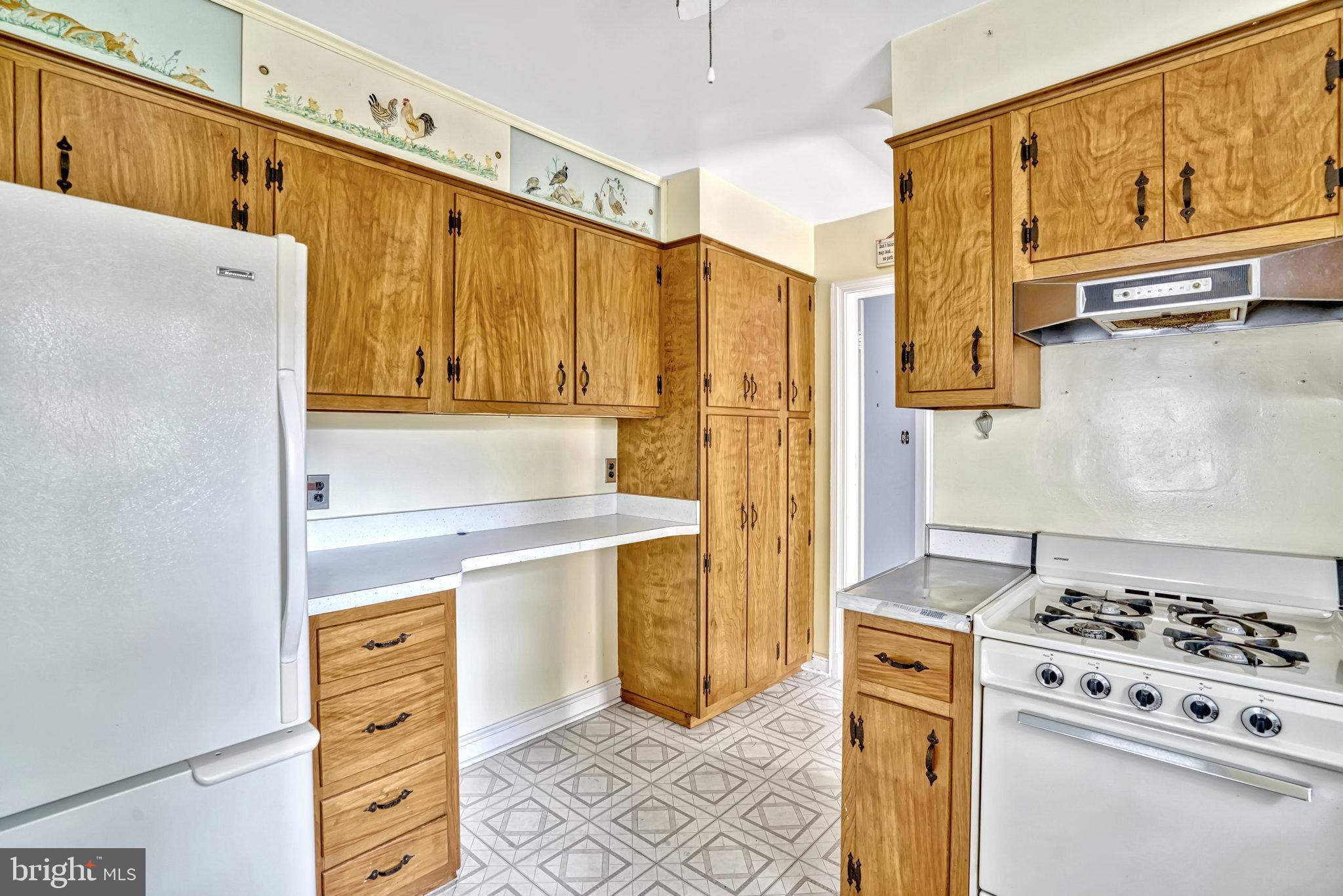 MONTICELLO PARK - Residential