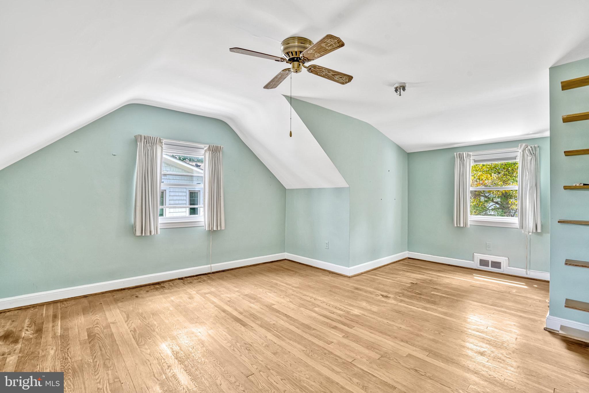 MONTICELLO PARK - Residential