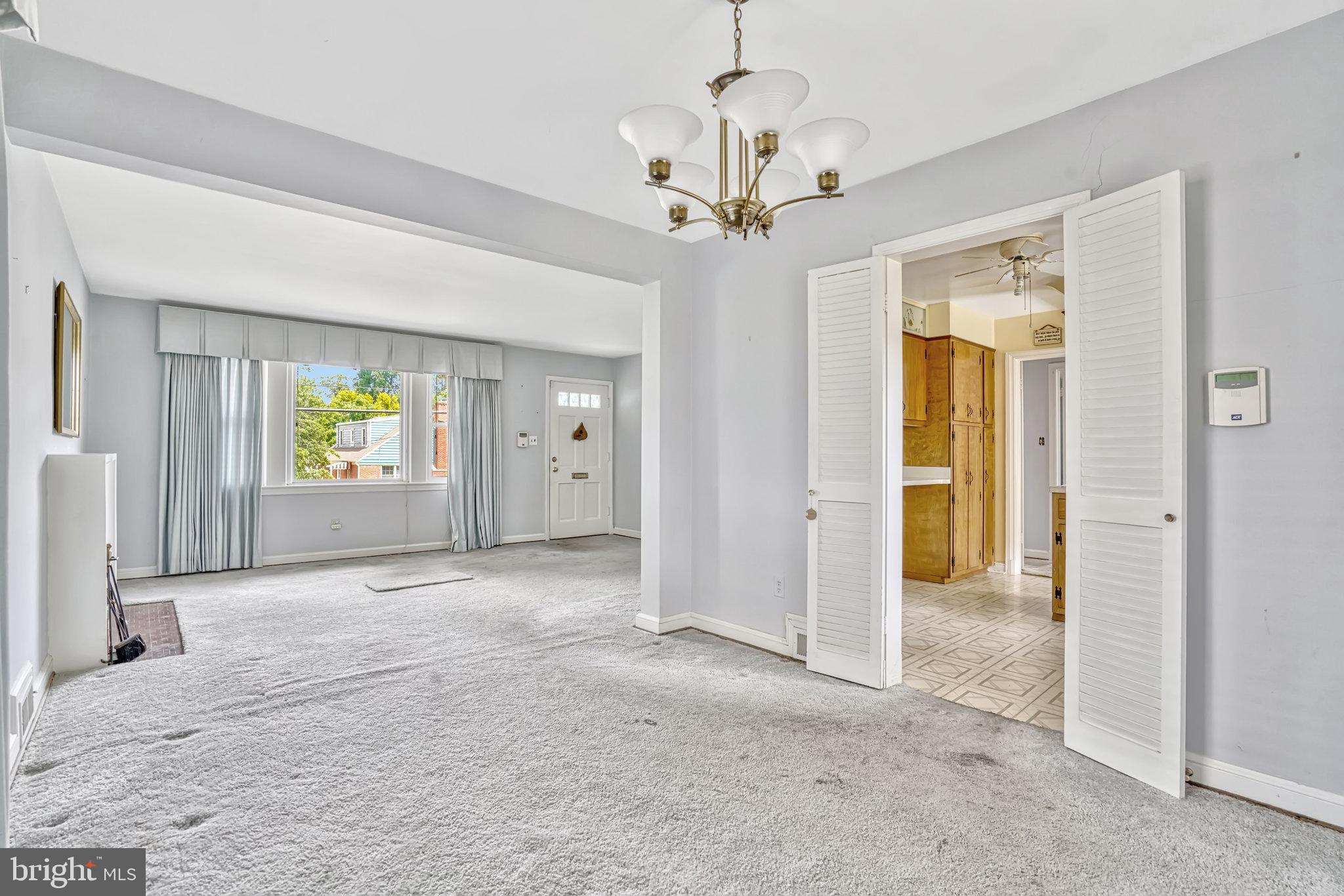 MONTICELLO PARK - Residential