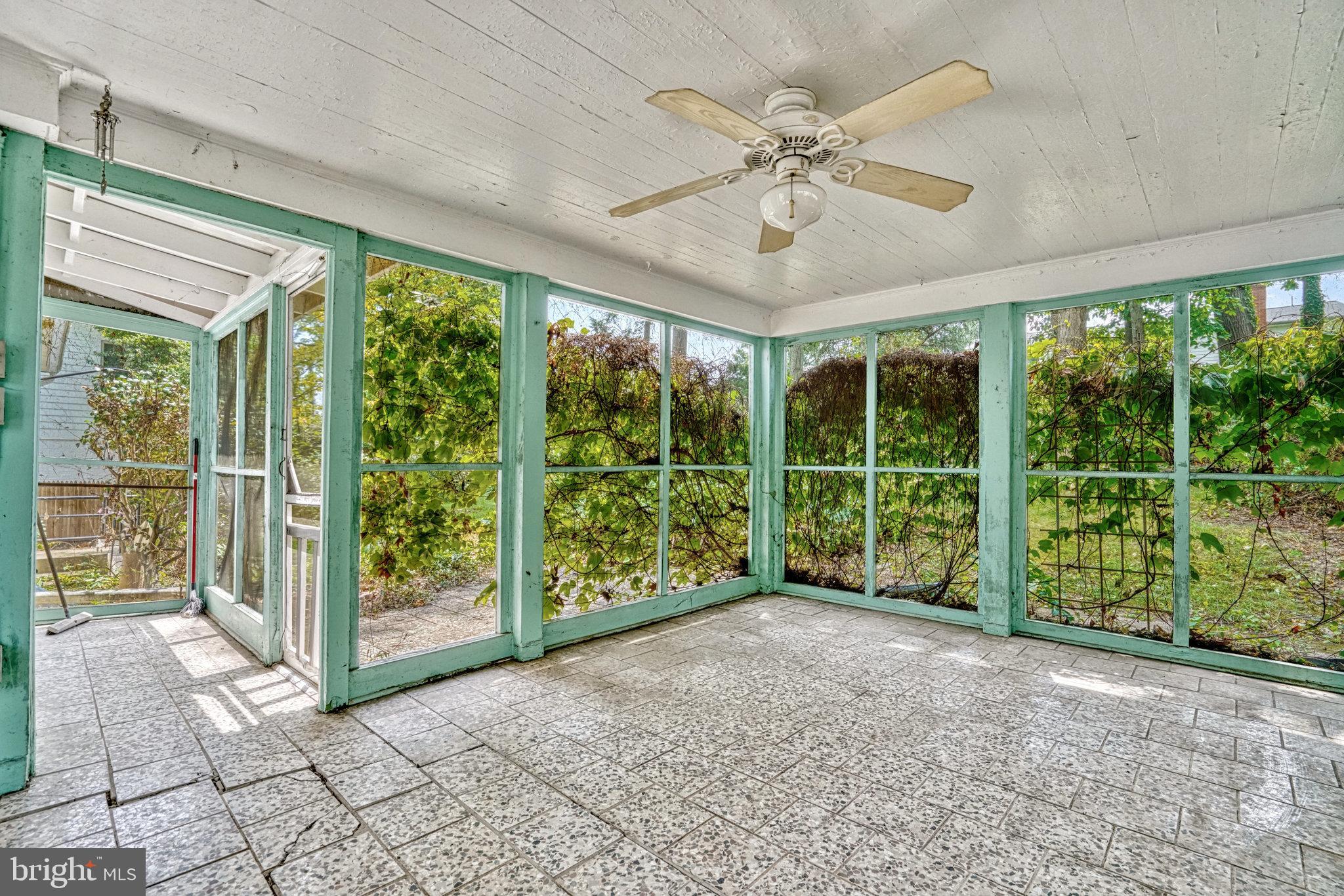 MONTICELLO PARK - Residential