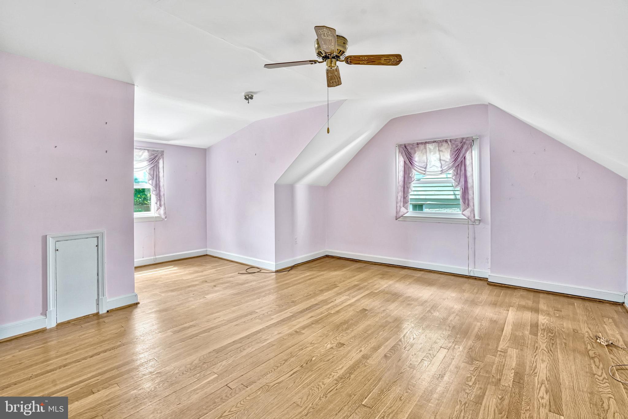 MONTICELLO PARK - Residential