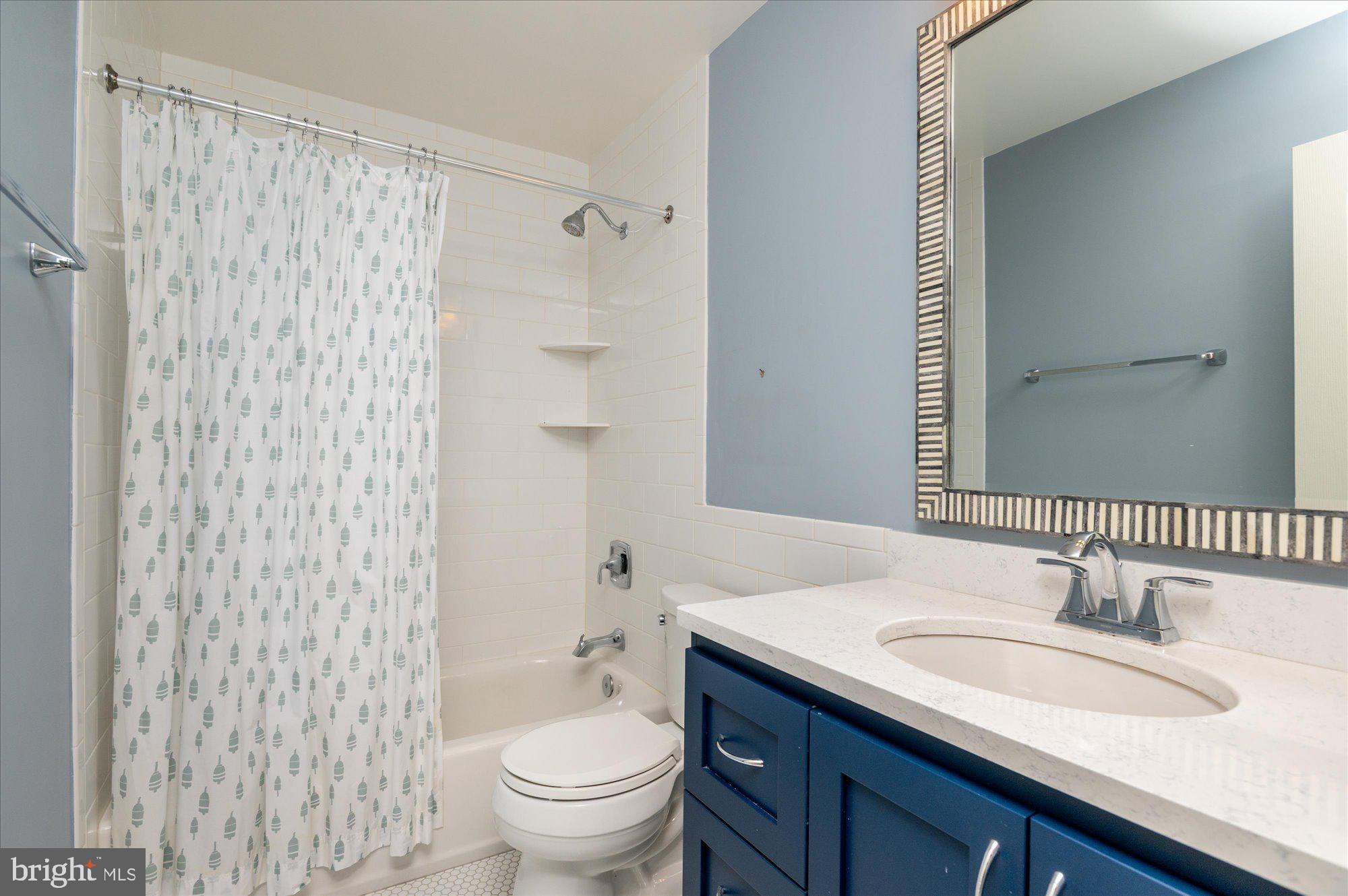 NORTH KENSINGTON - Residential