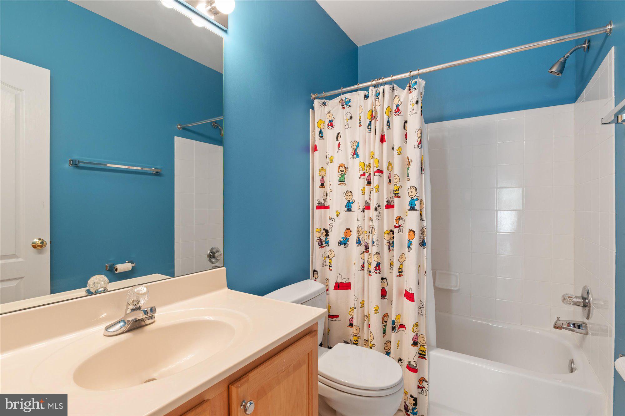 NORTH KENSINGTON - Residential