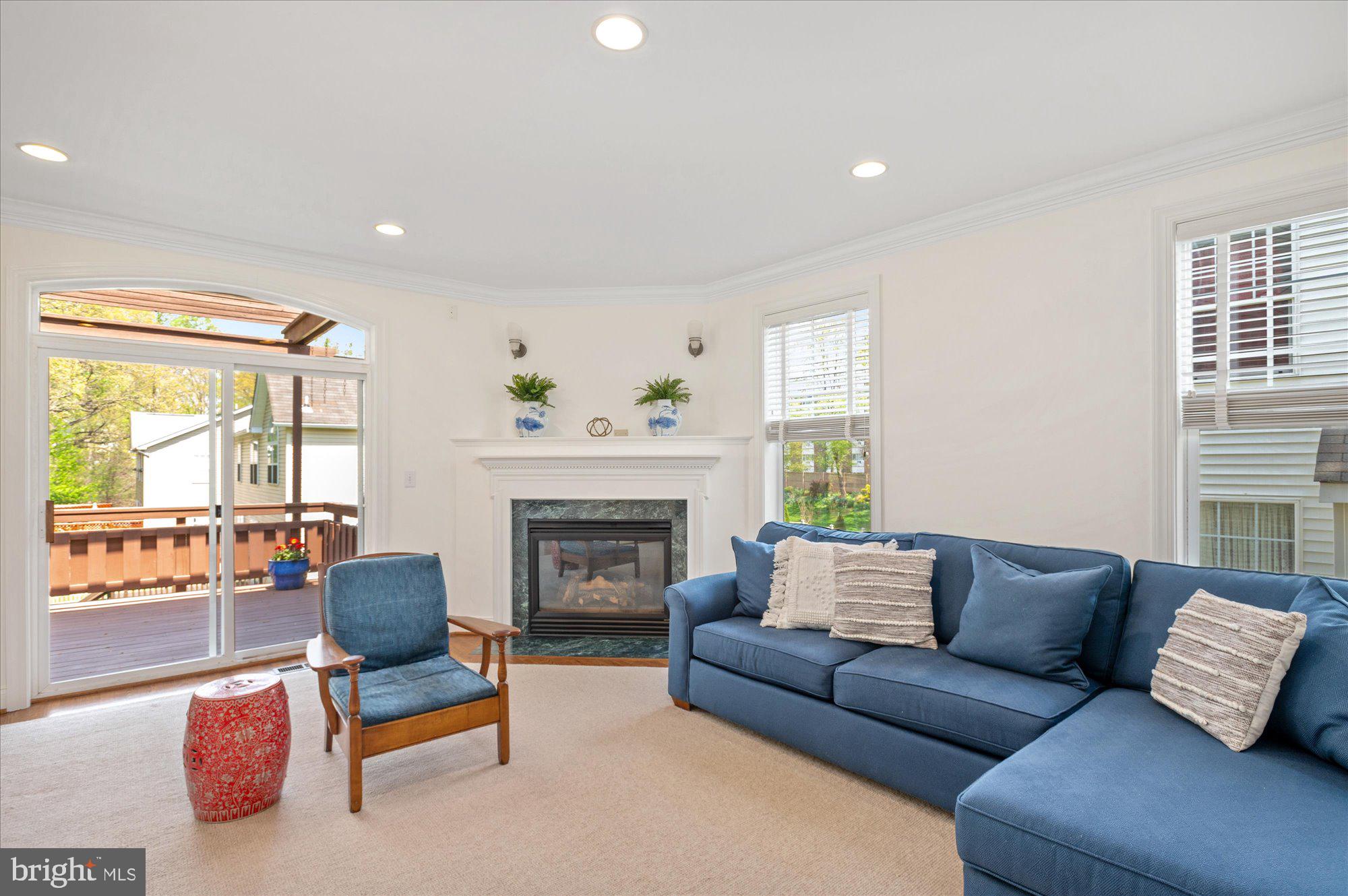 NORTH KENSINGTON - Residential