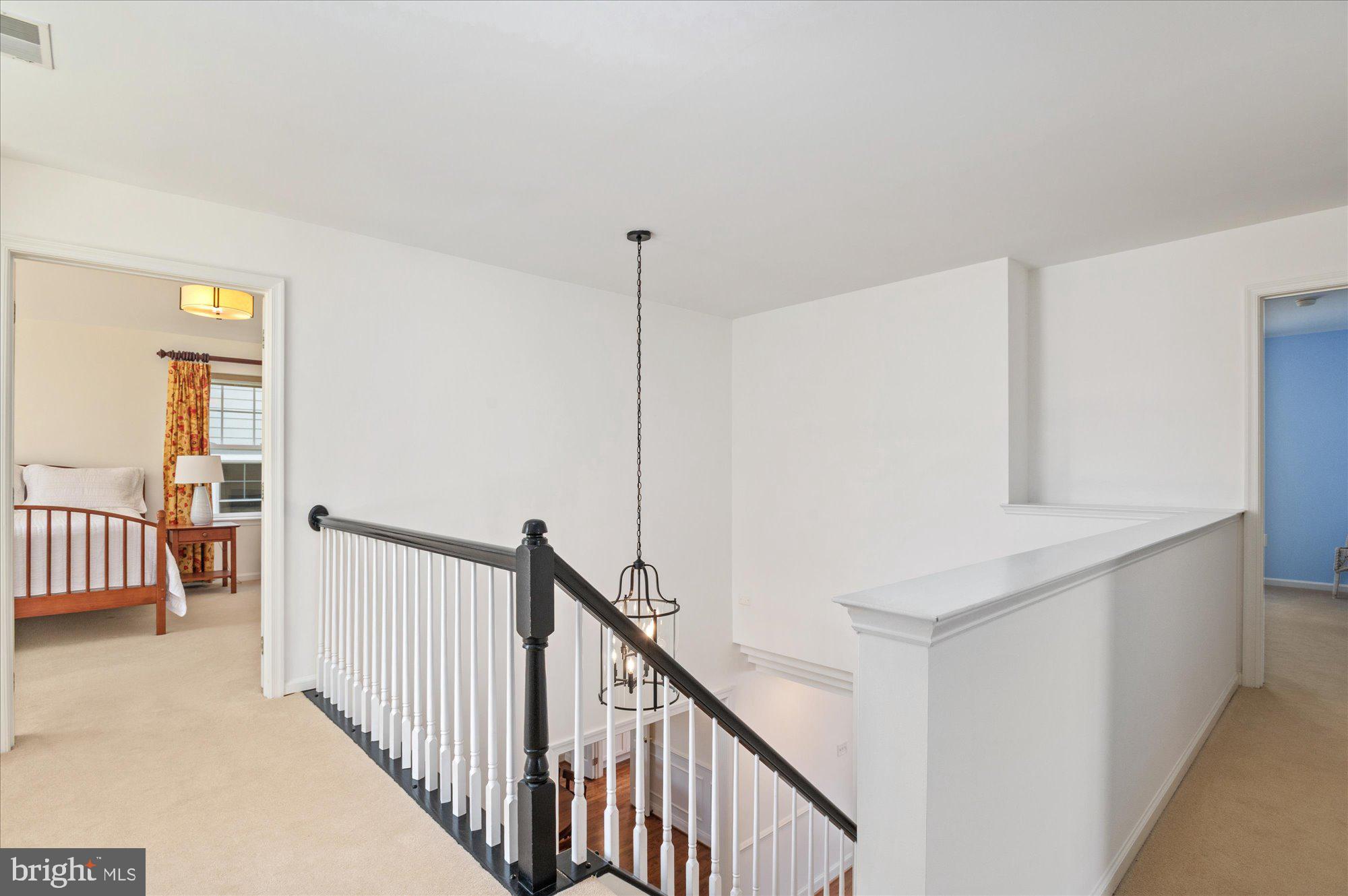 NORTH KENSINGTON - Residential