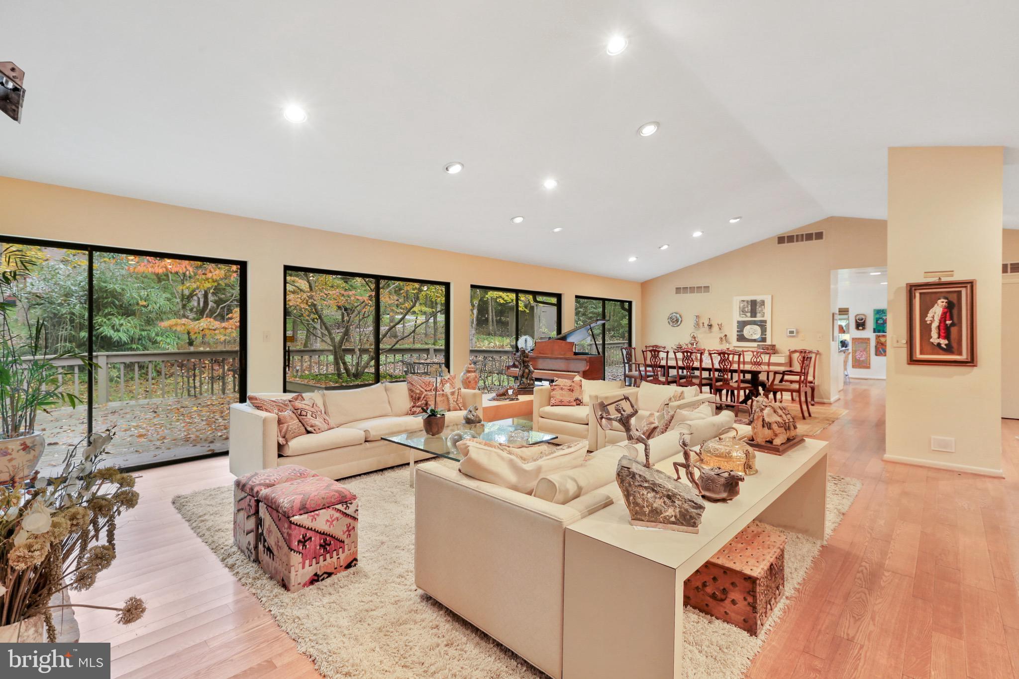 STEVENSON - Residential