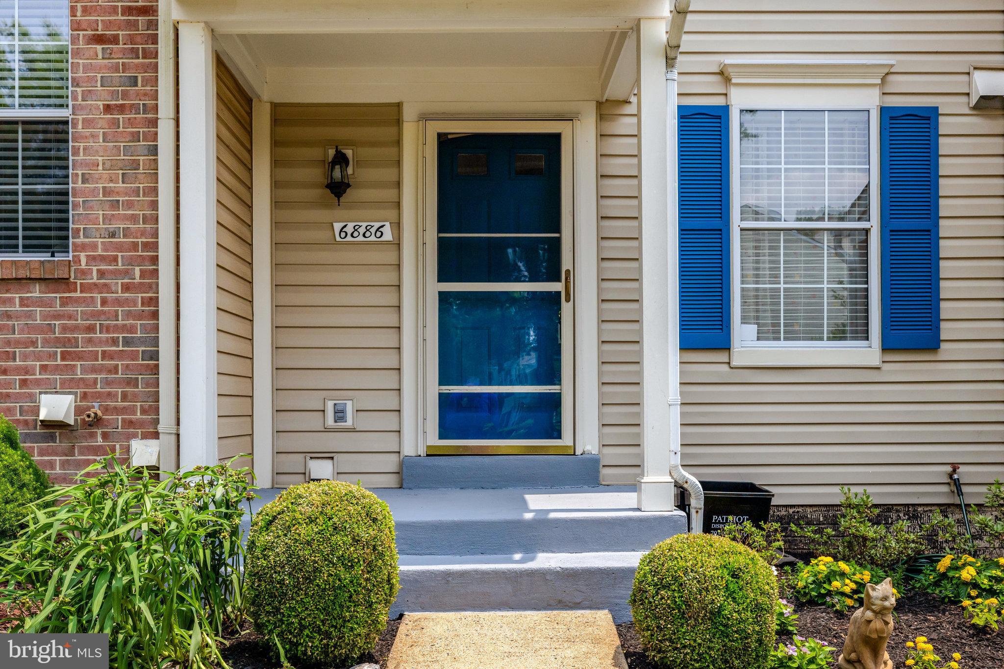 6886 CHASEWOOD CIRCLE