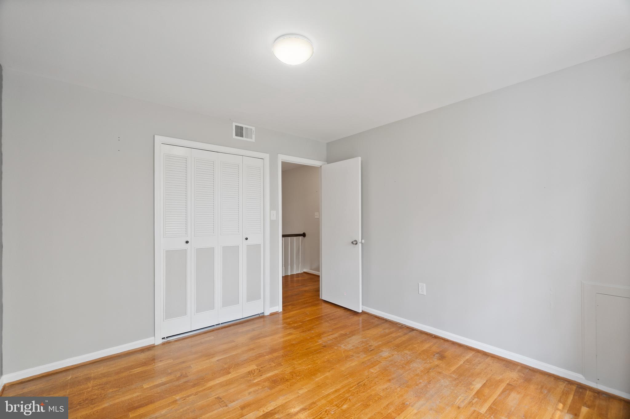 GLENFIELD MANOR - Residential Lease