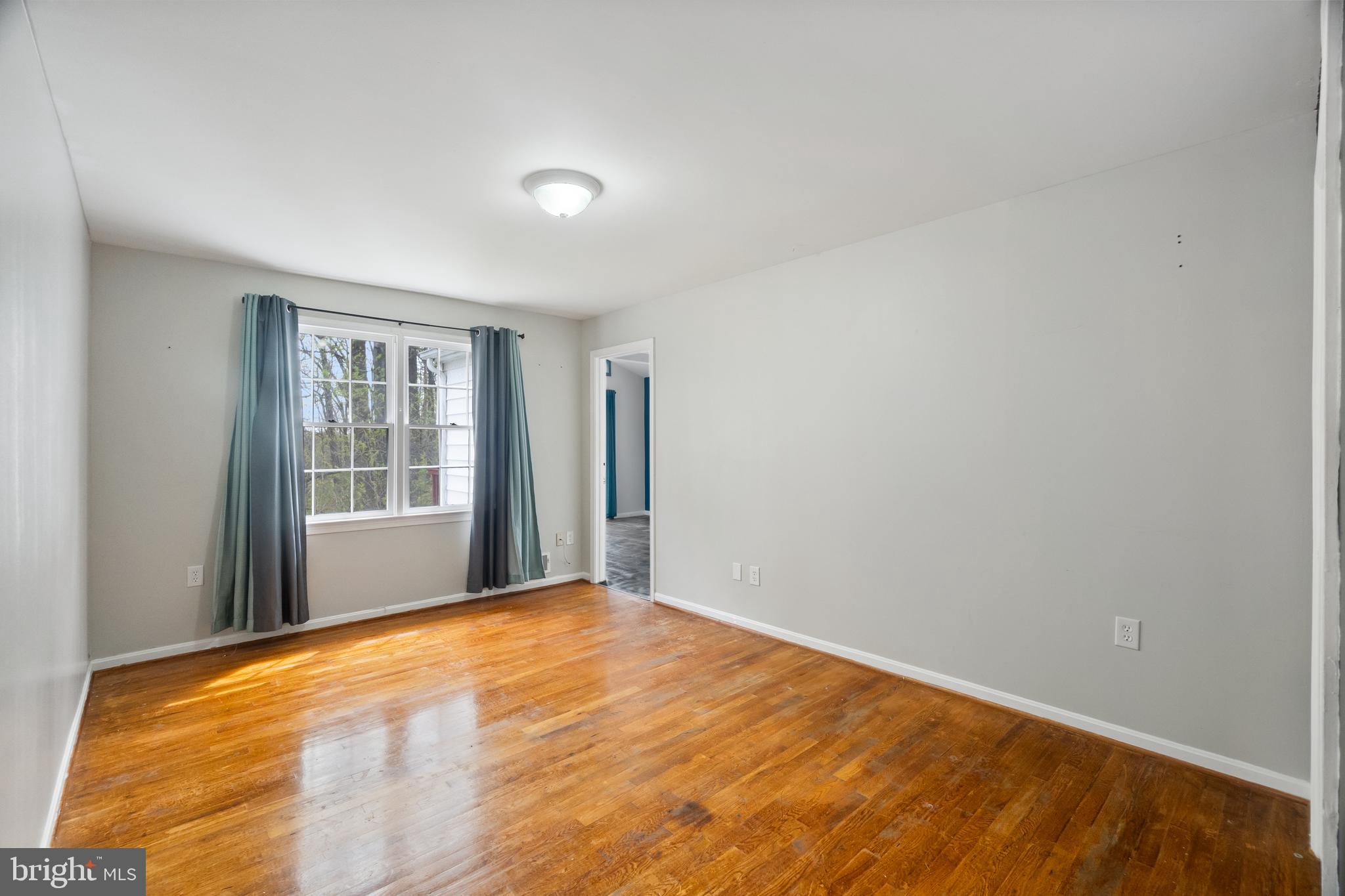 GLENFIELD MANOR - Residential Lease