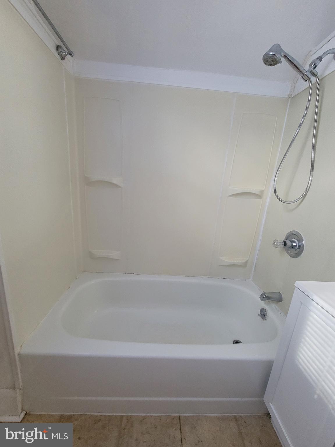OVERLEA - Residential Lease