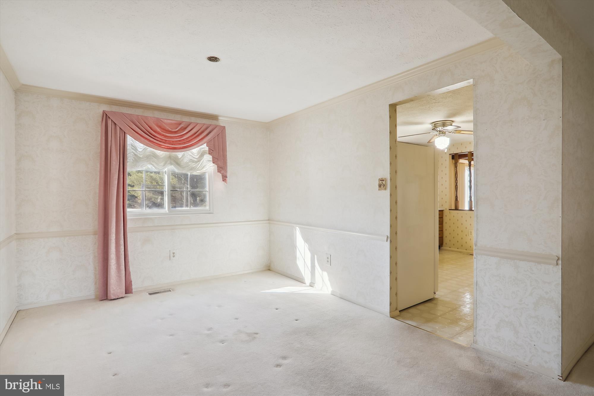 CHARLENE - Residential