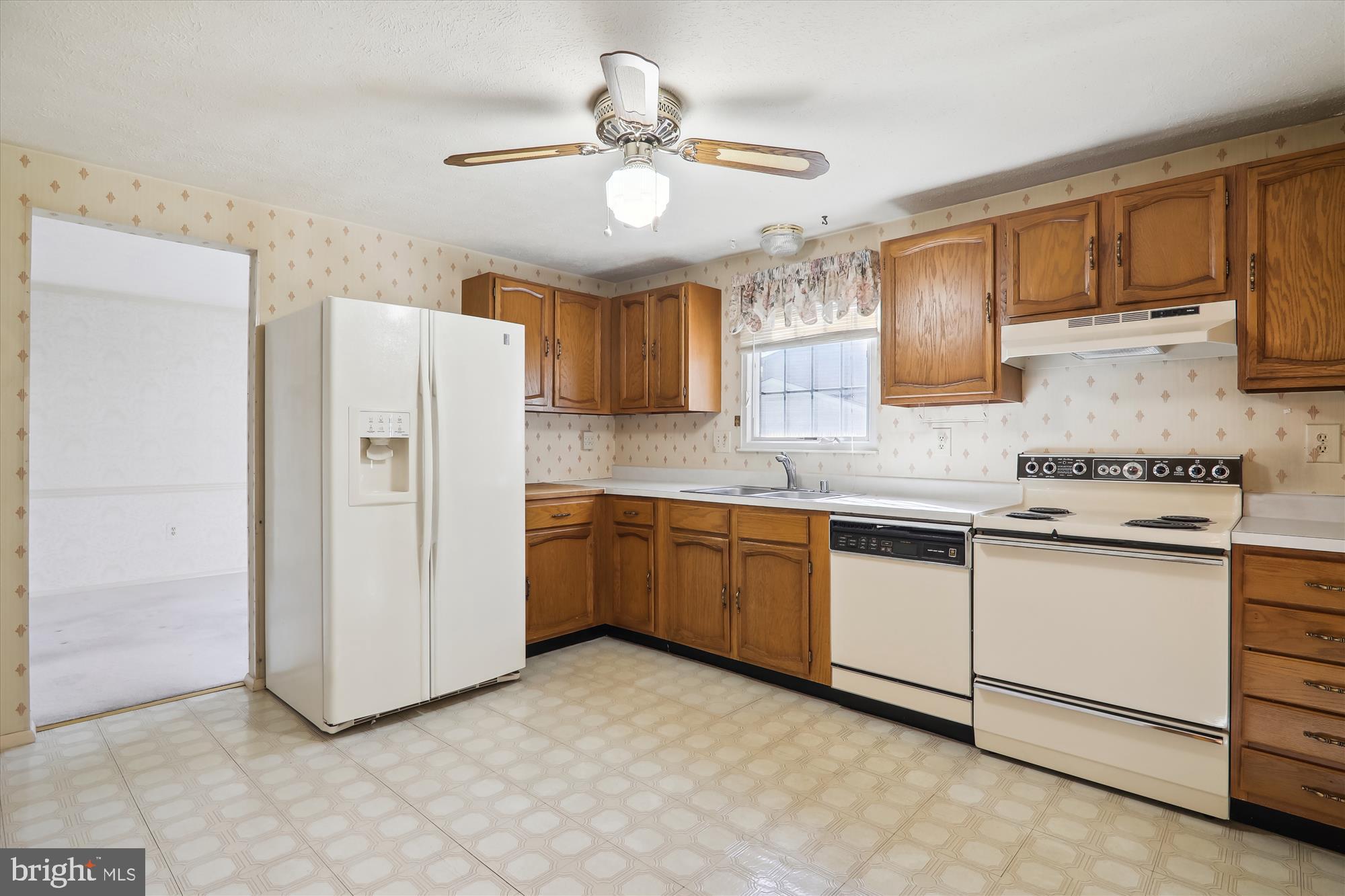 CHARLENE - Residential