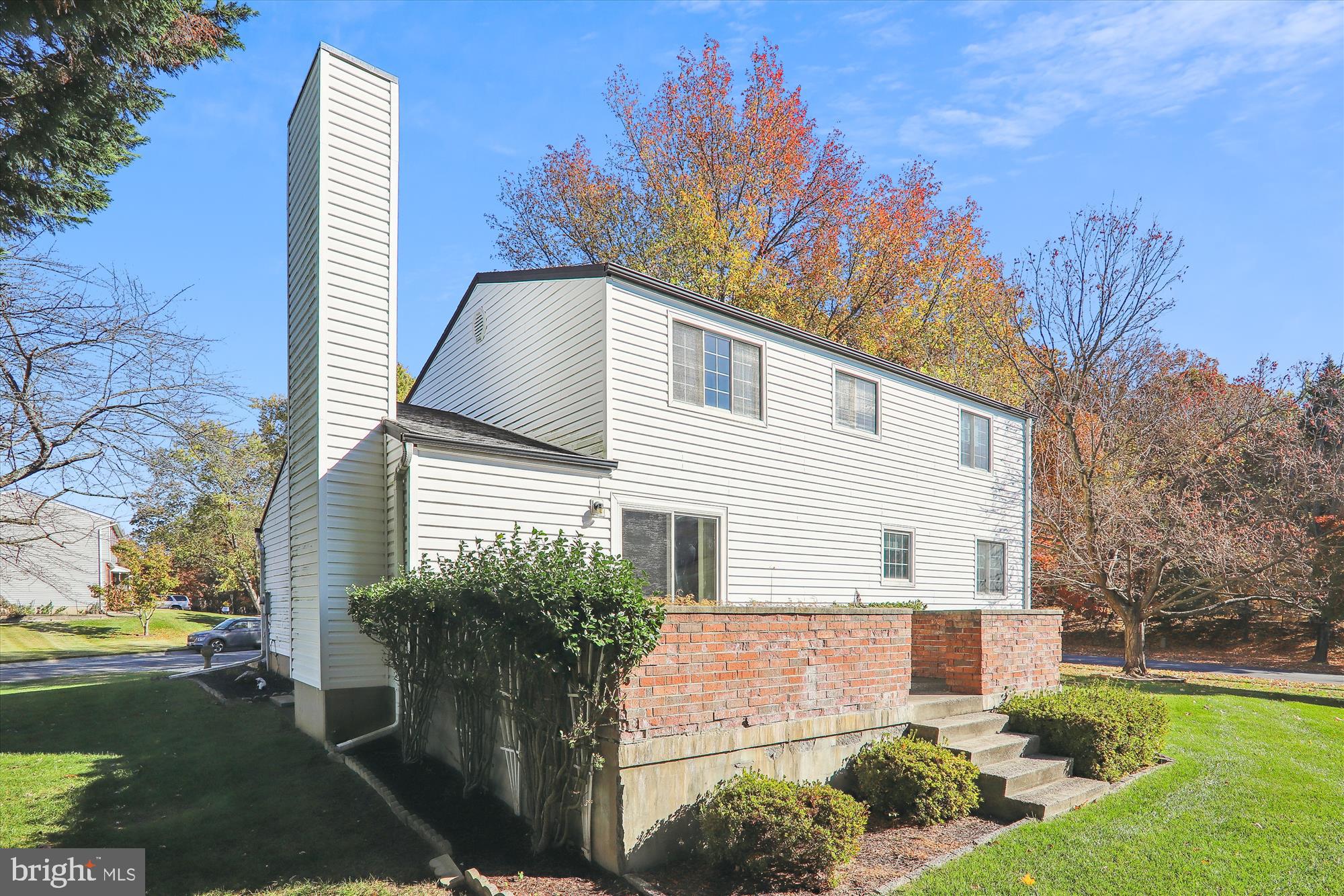 CHARLENE - Residential