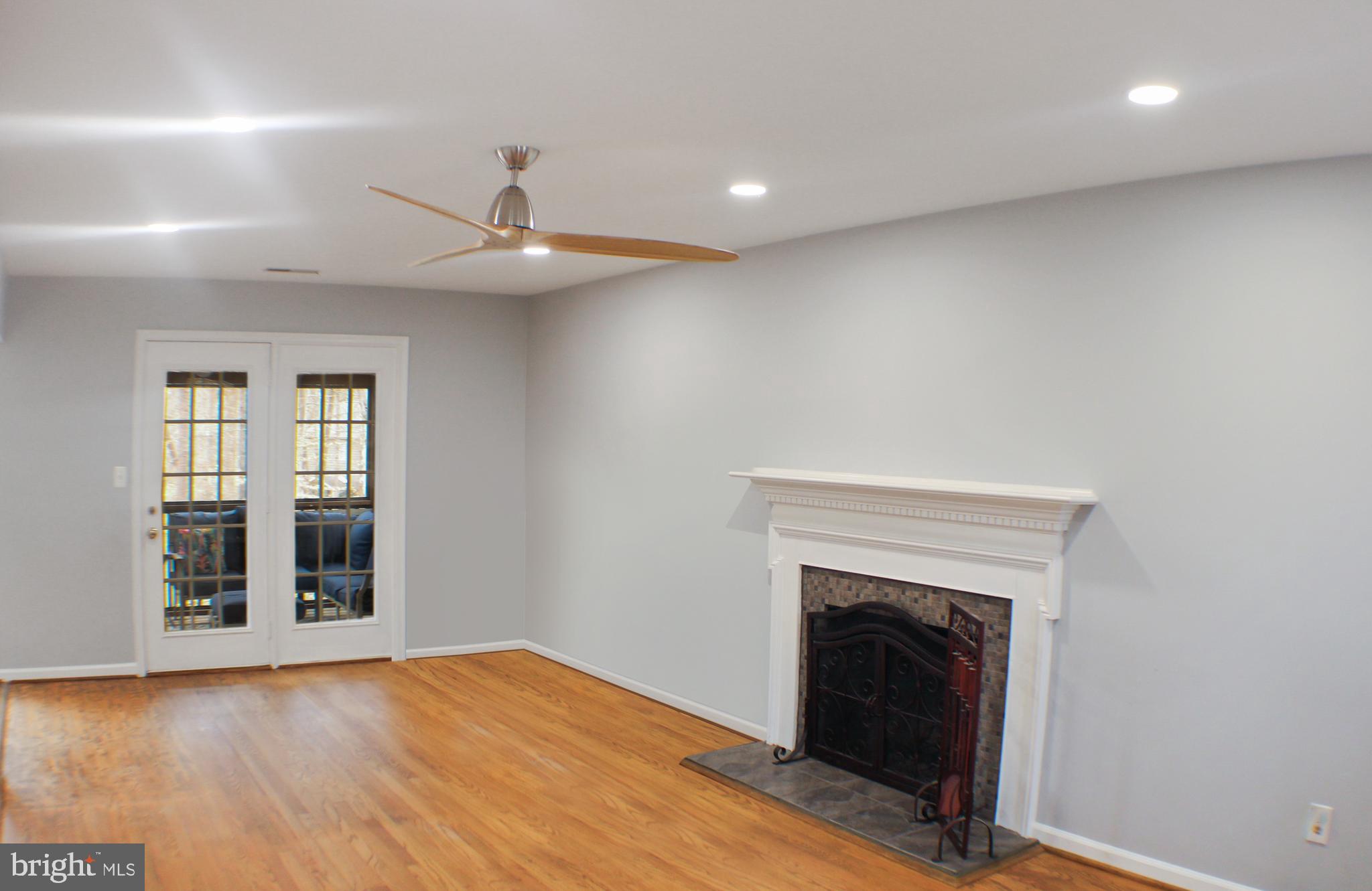 NORTH PINES - Residential Lease