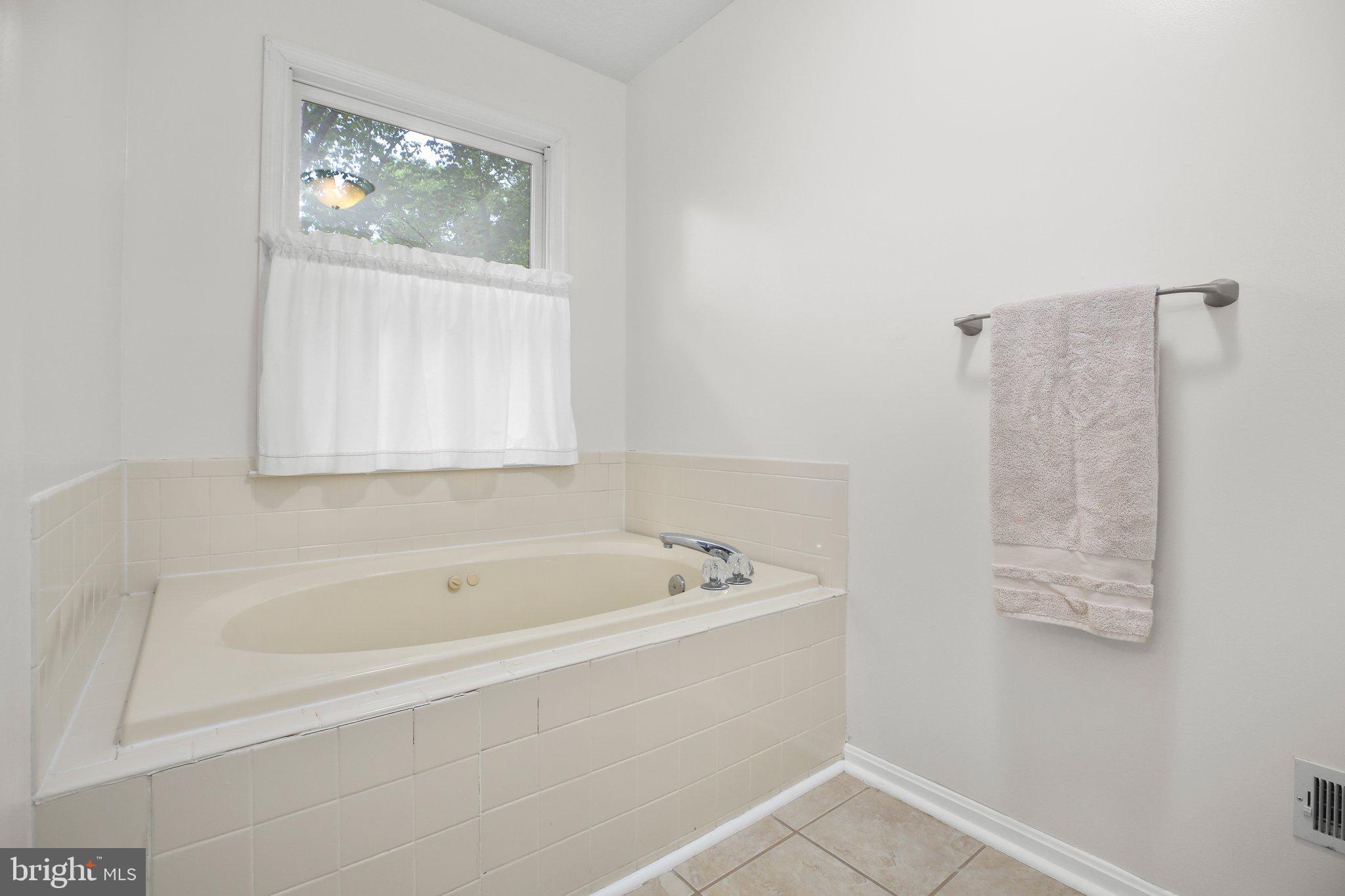 GRANDSTAFF WOODS - Residential