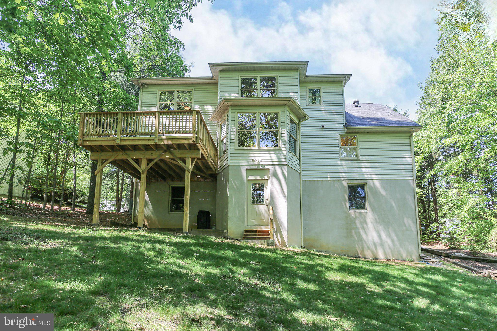 GRANDSTAFF WOODS - Residential