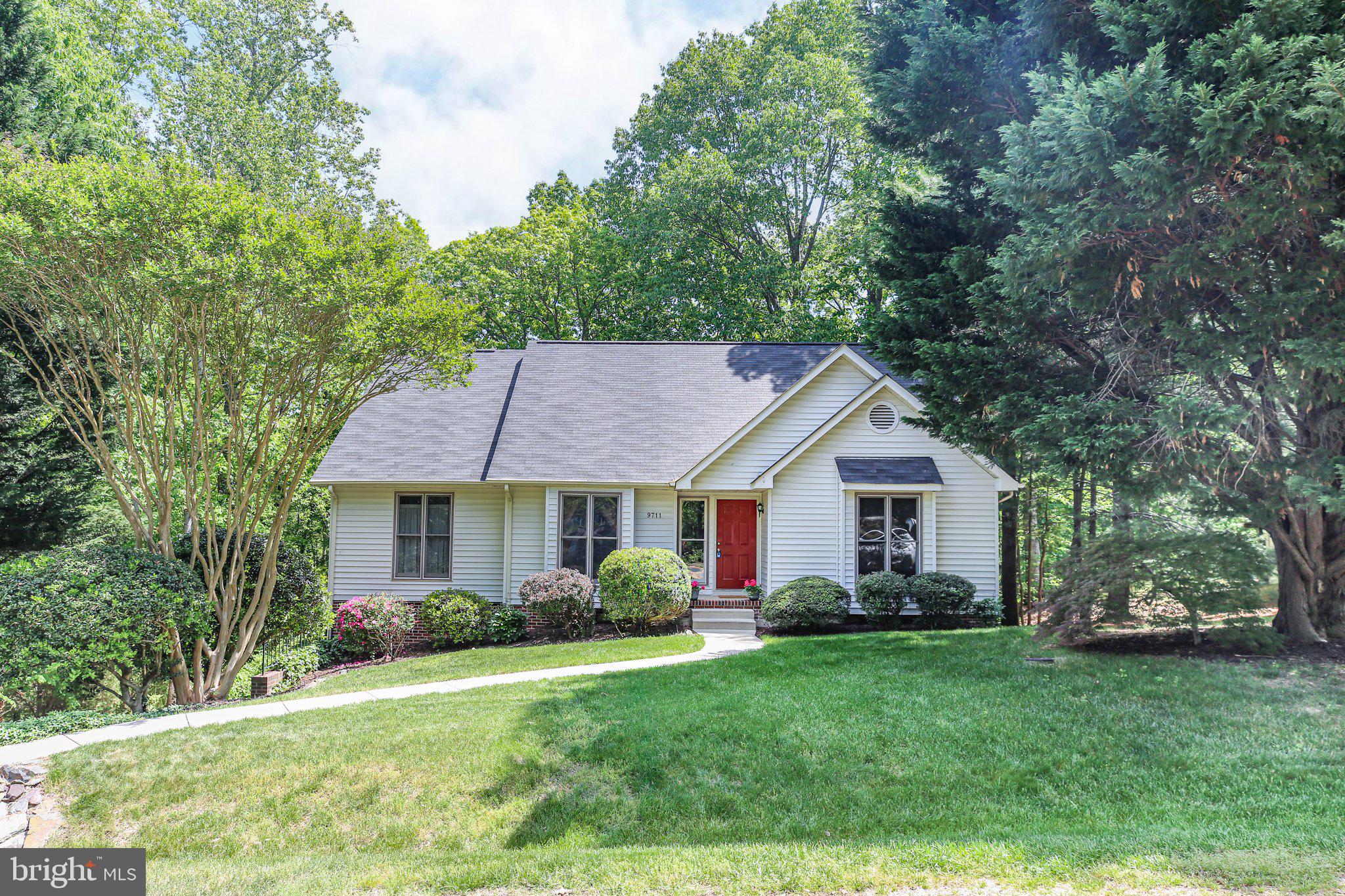 GRANDSTAFF WOODS - Residential