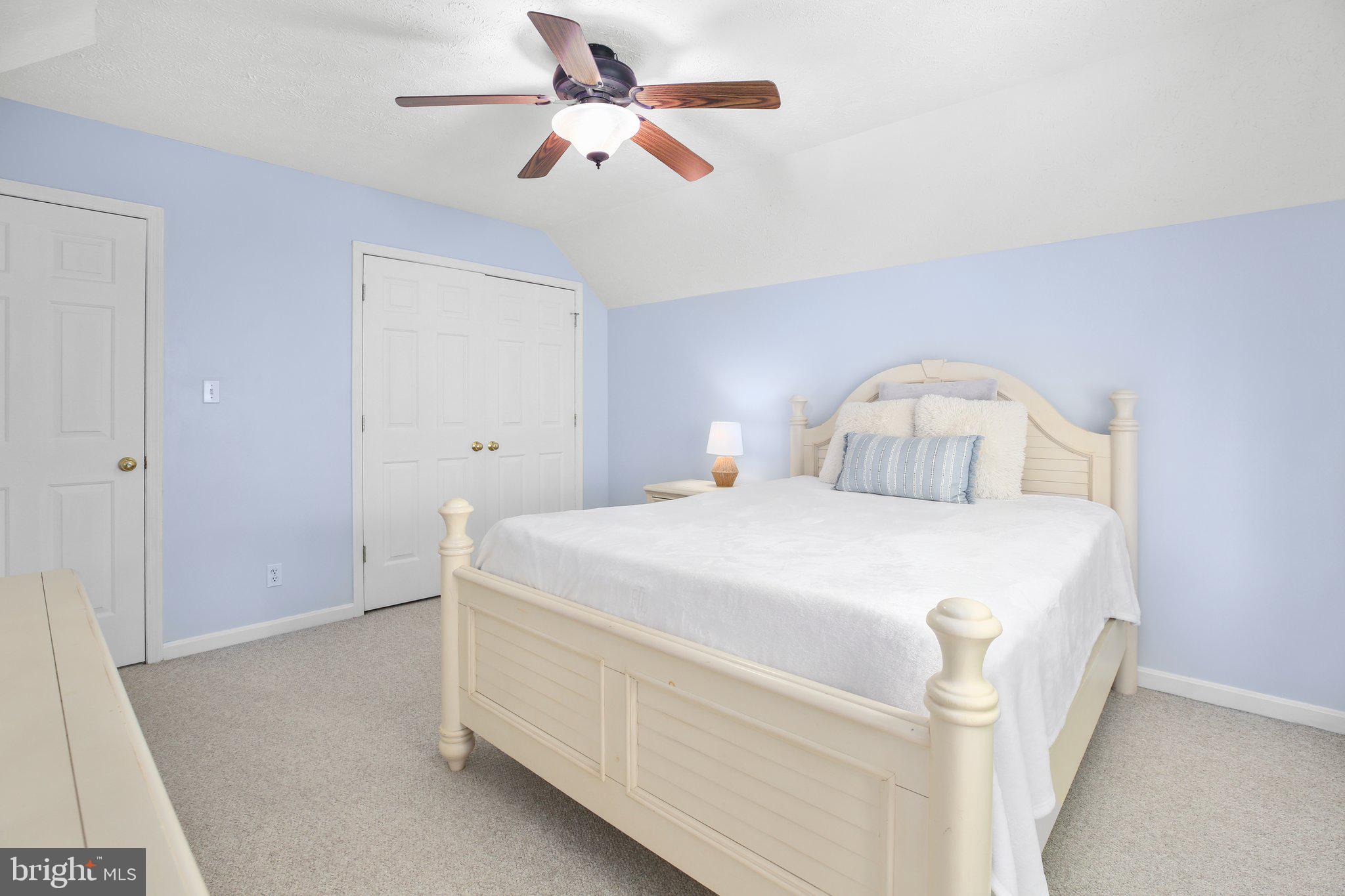 GRANDSTAFF WOODS - Residential