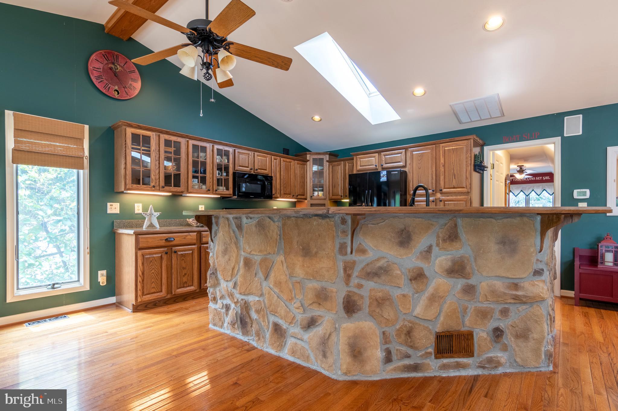 LAKE OF THE WOODS - Residential