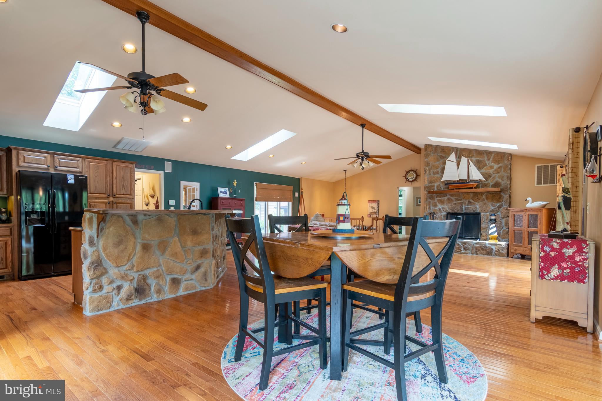 LAKE OF THE WOODS - Residential