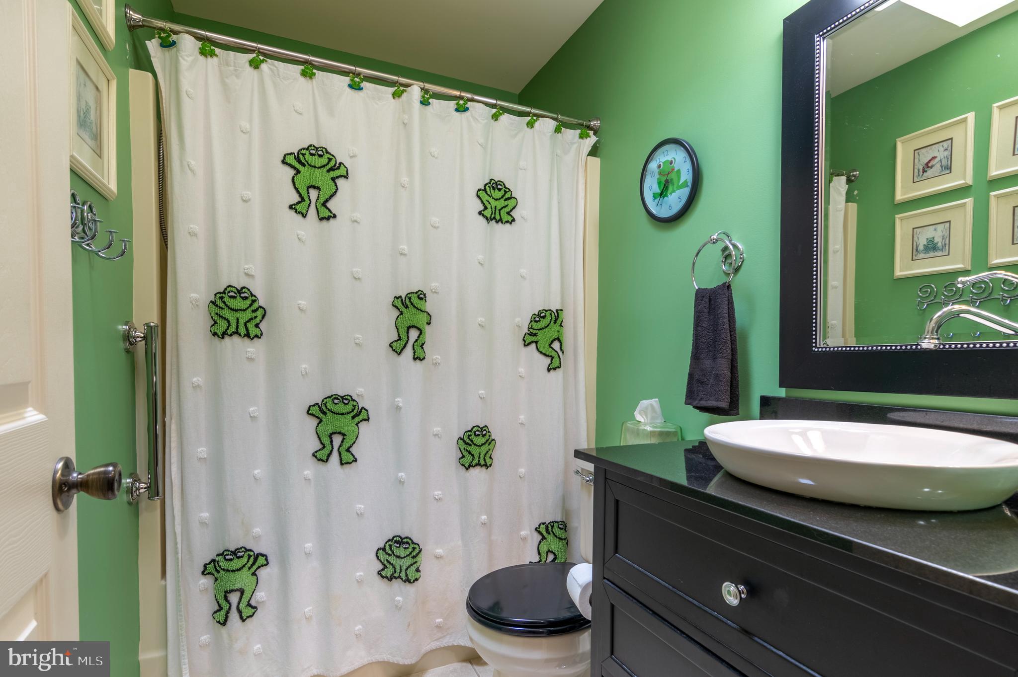 LAKE OF THE WOODS - Residential