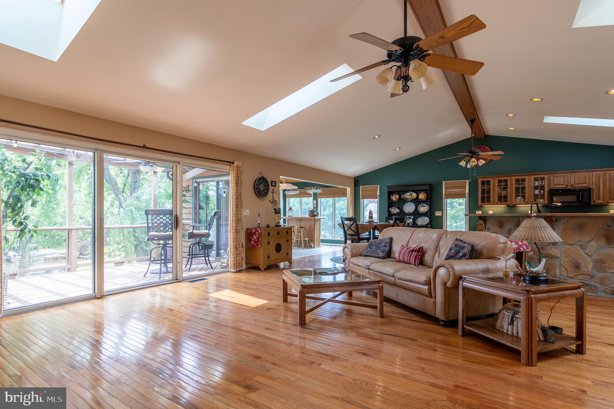 LAKE OF THE WOODS - Residential