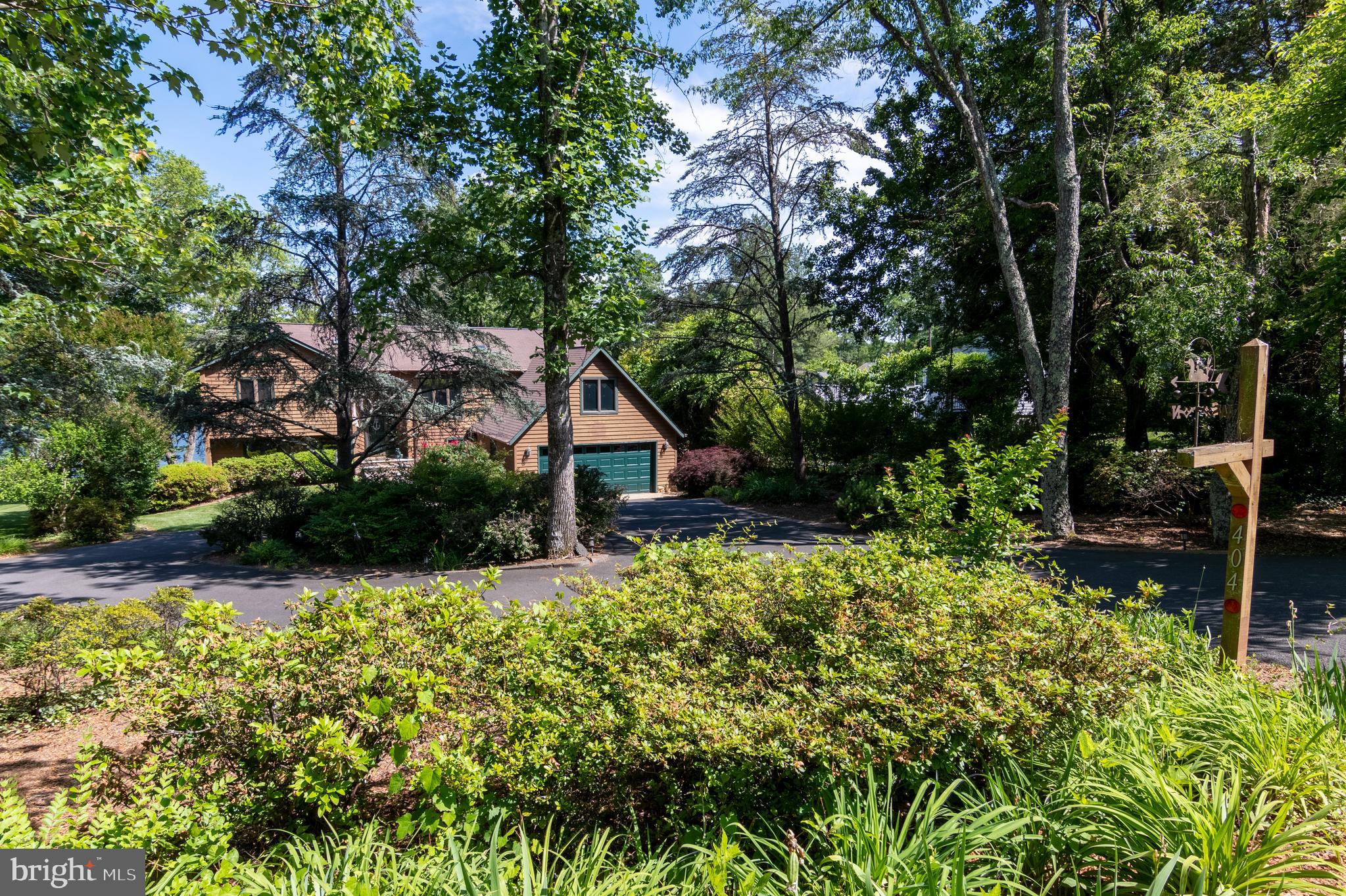 LAKE OF THE WOODS - Residential