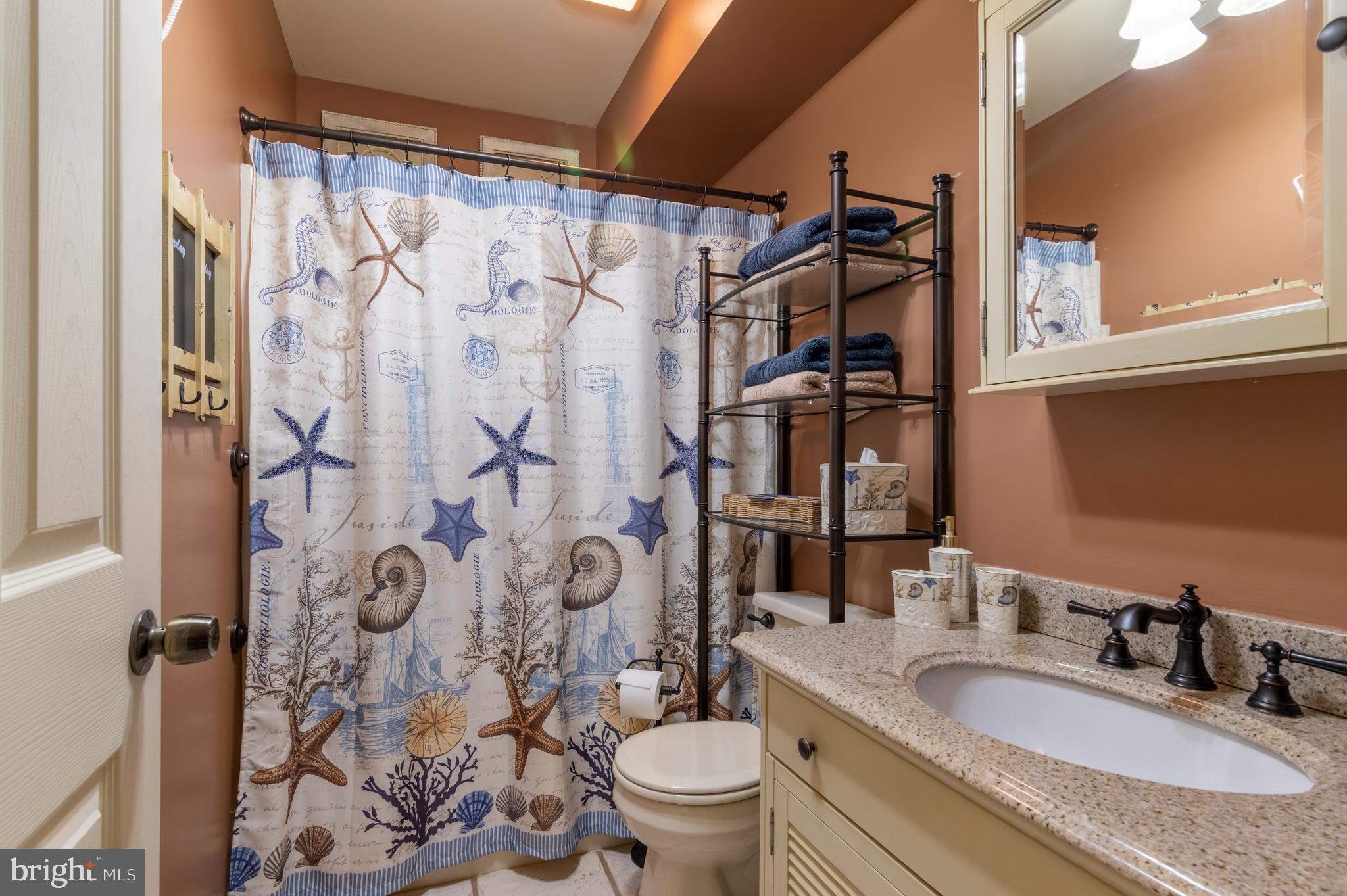 LAKE OF THE WOODS - Residential