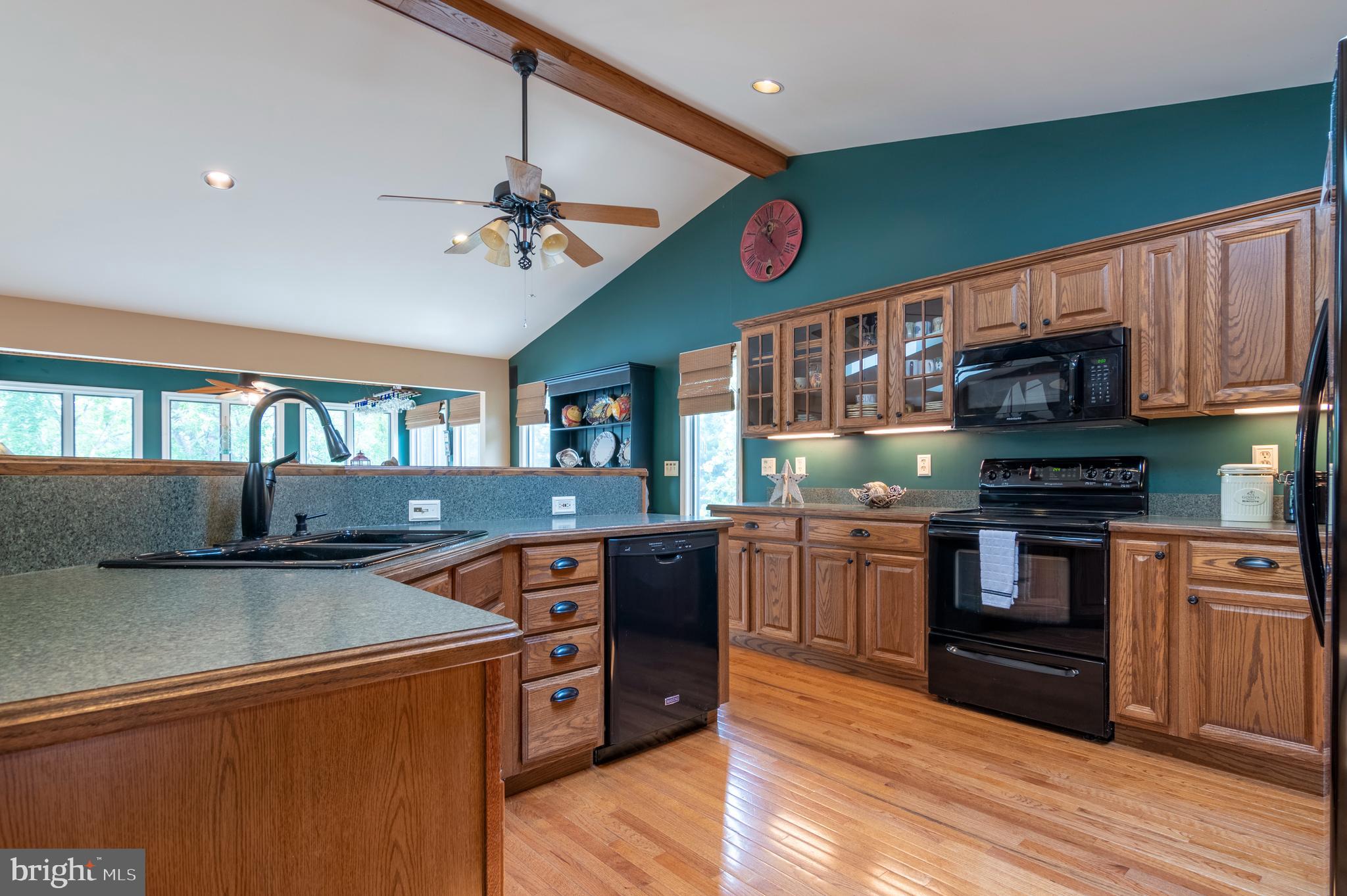 LAKE OF THE WOODS - Residential