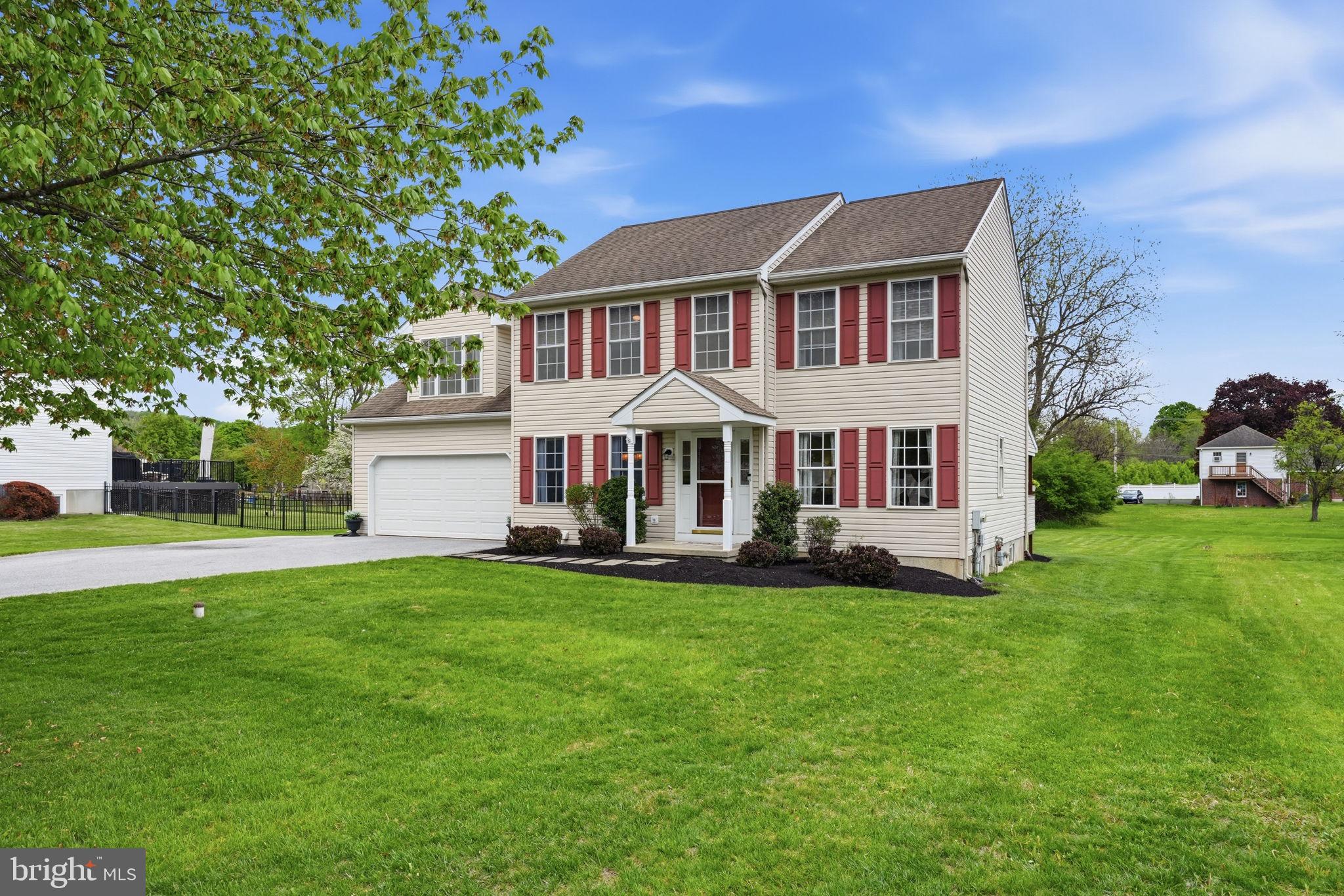 106 STONEBRIDGE LANE