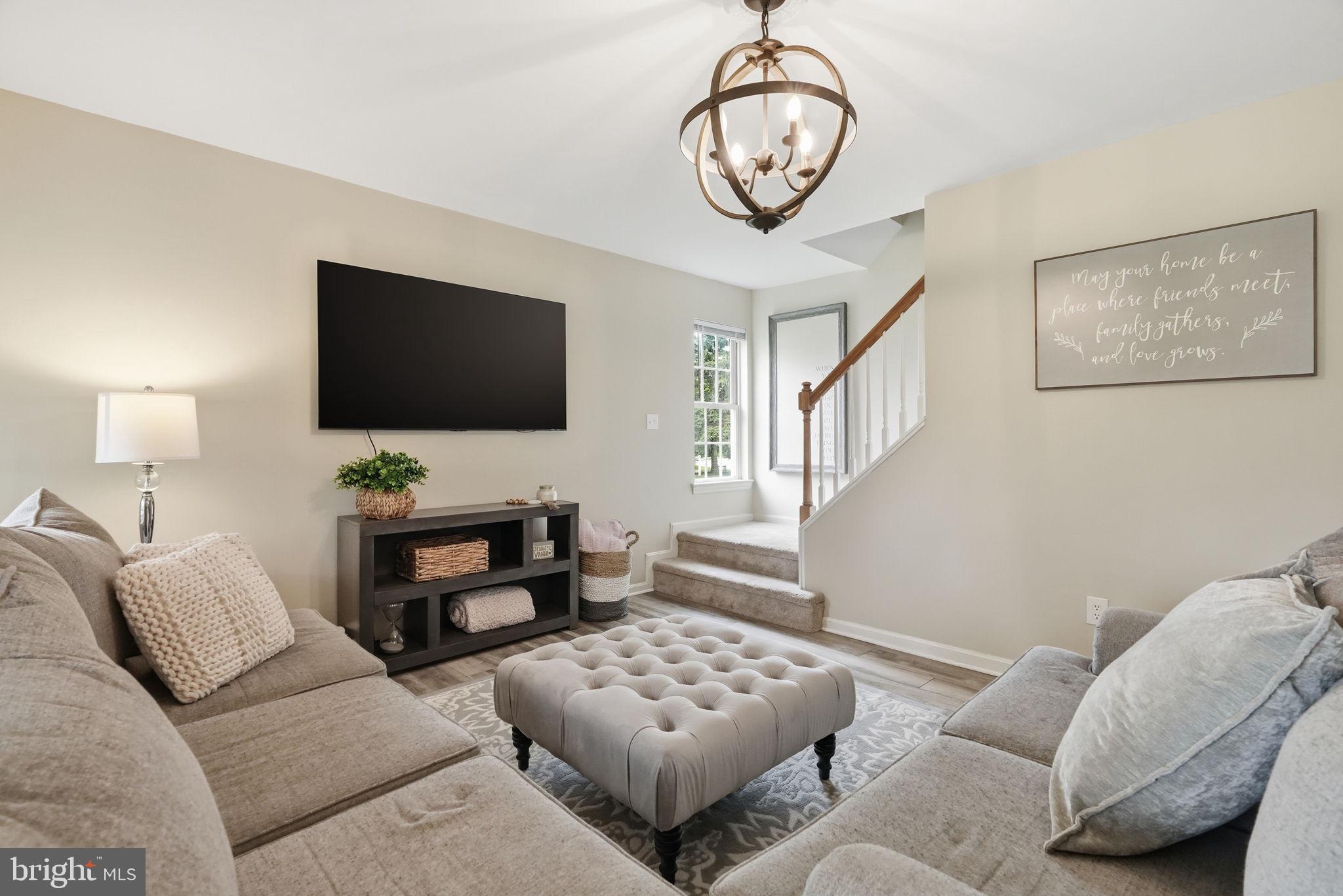 STONEBRIDGE CROSSI - Residential