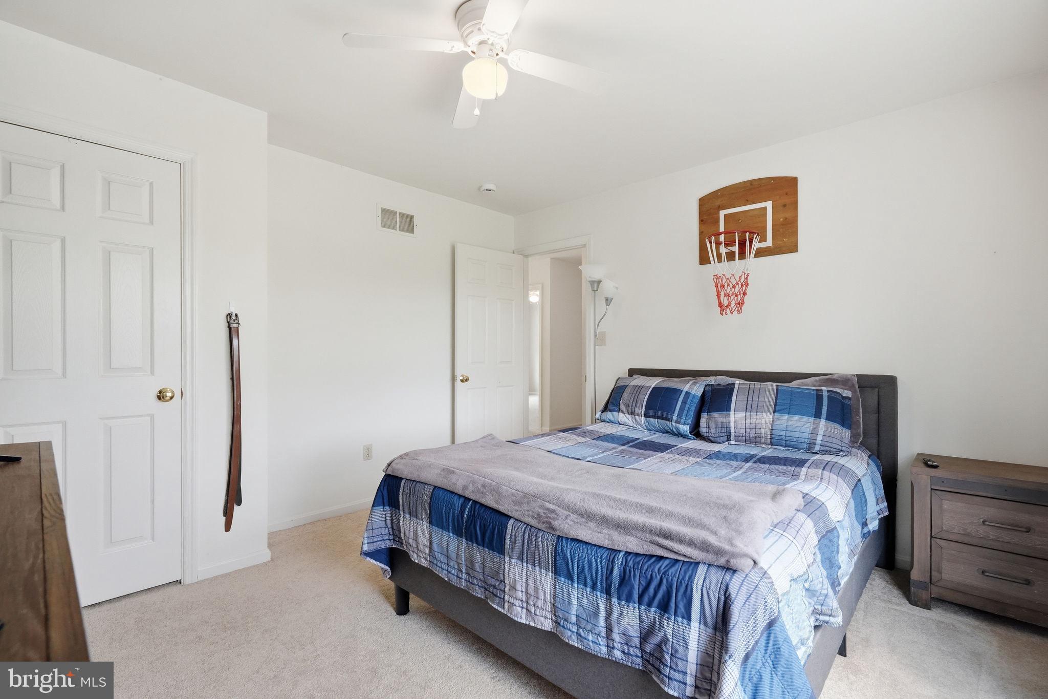 STONEBRIDGE CROSSI - Residential