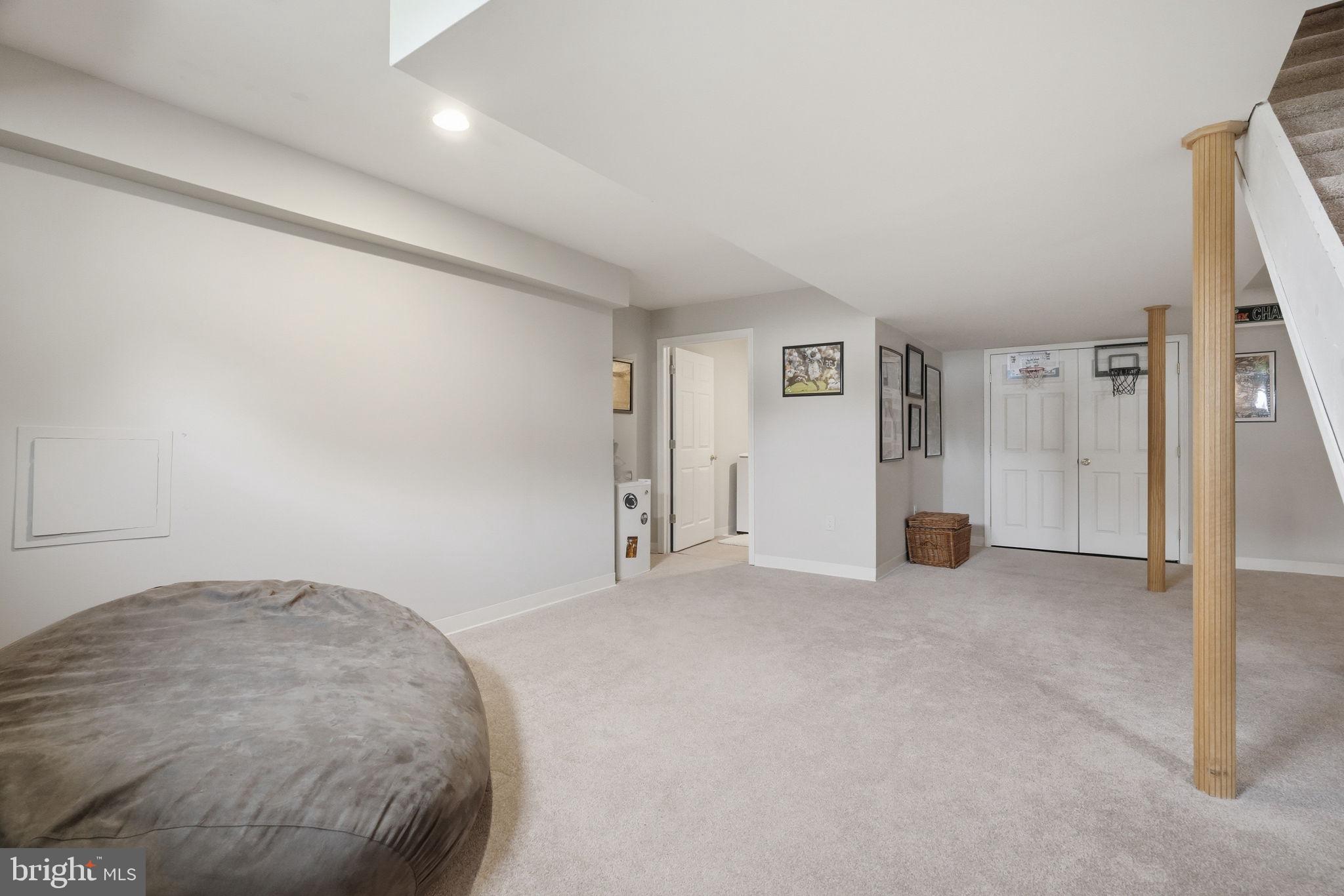 STONEBRIDGE CROSSI - Residential