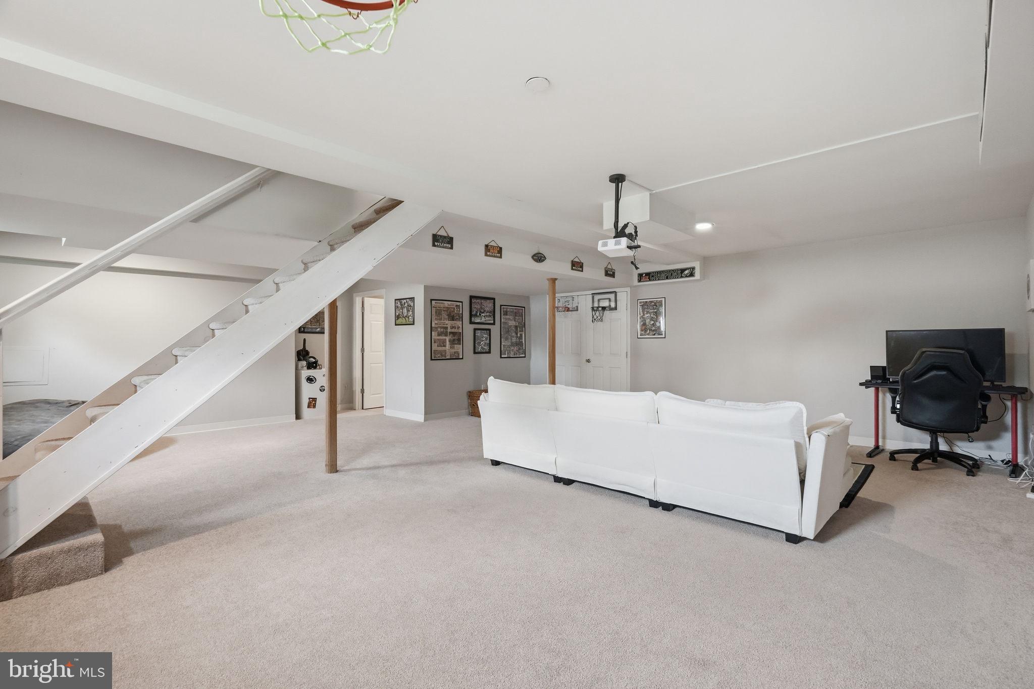 STONEBRIDGE CROSSI - Residential