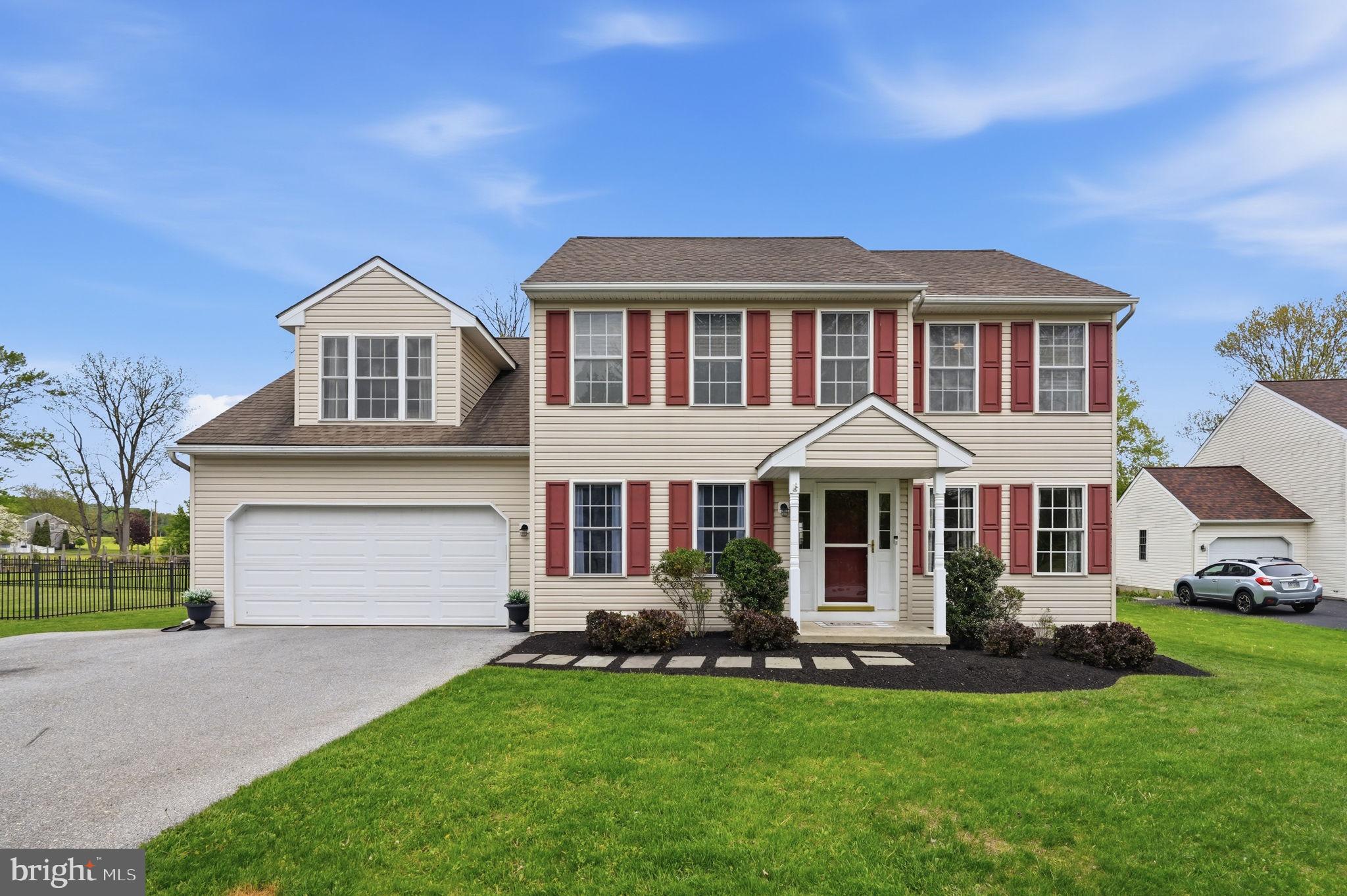 STONEBRIDGE CROSSI - Residential