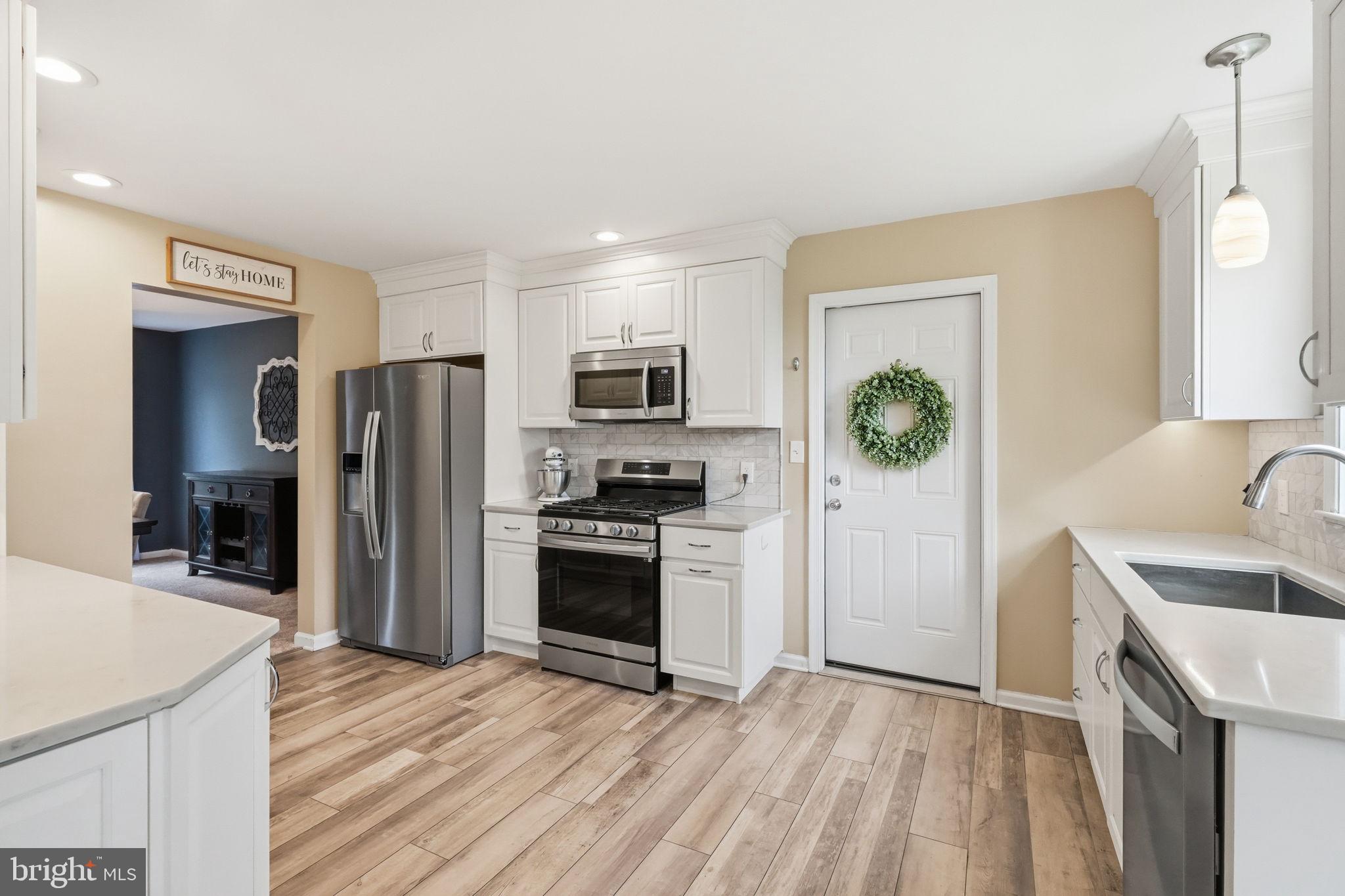 STONEBRIDGE CROSSI - Residential