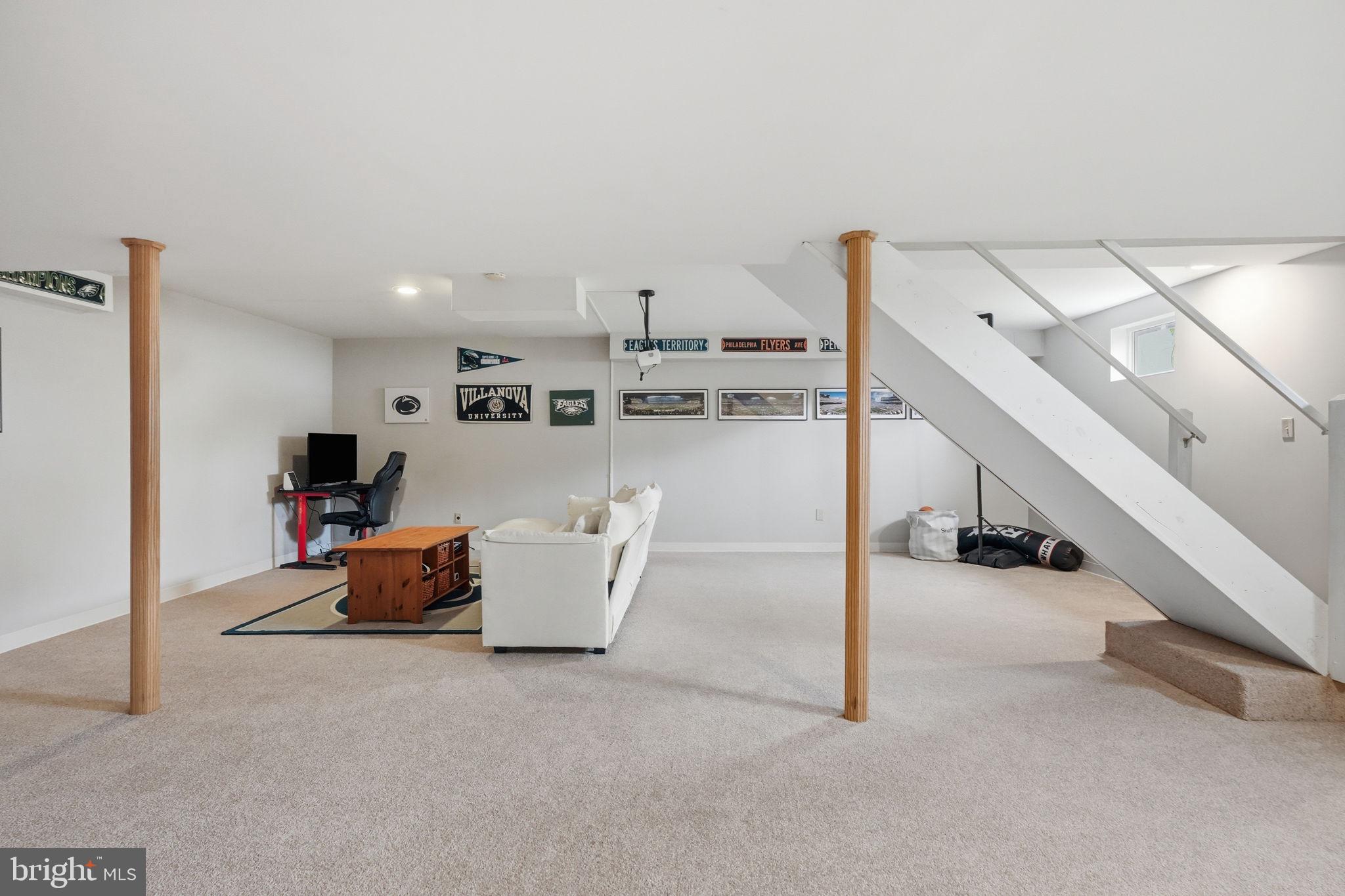 STONEBRIDGE CROSSI - Residential