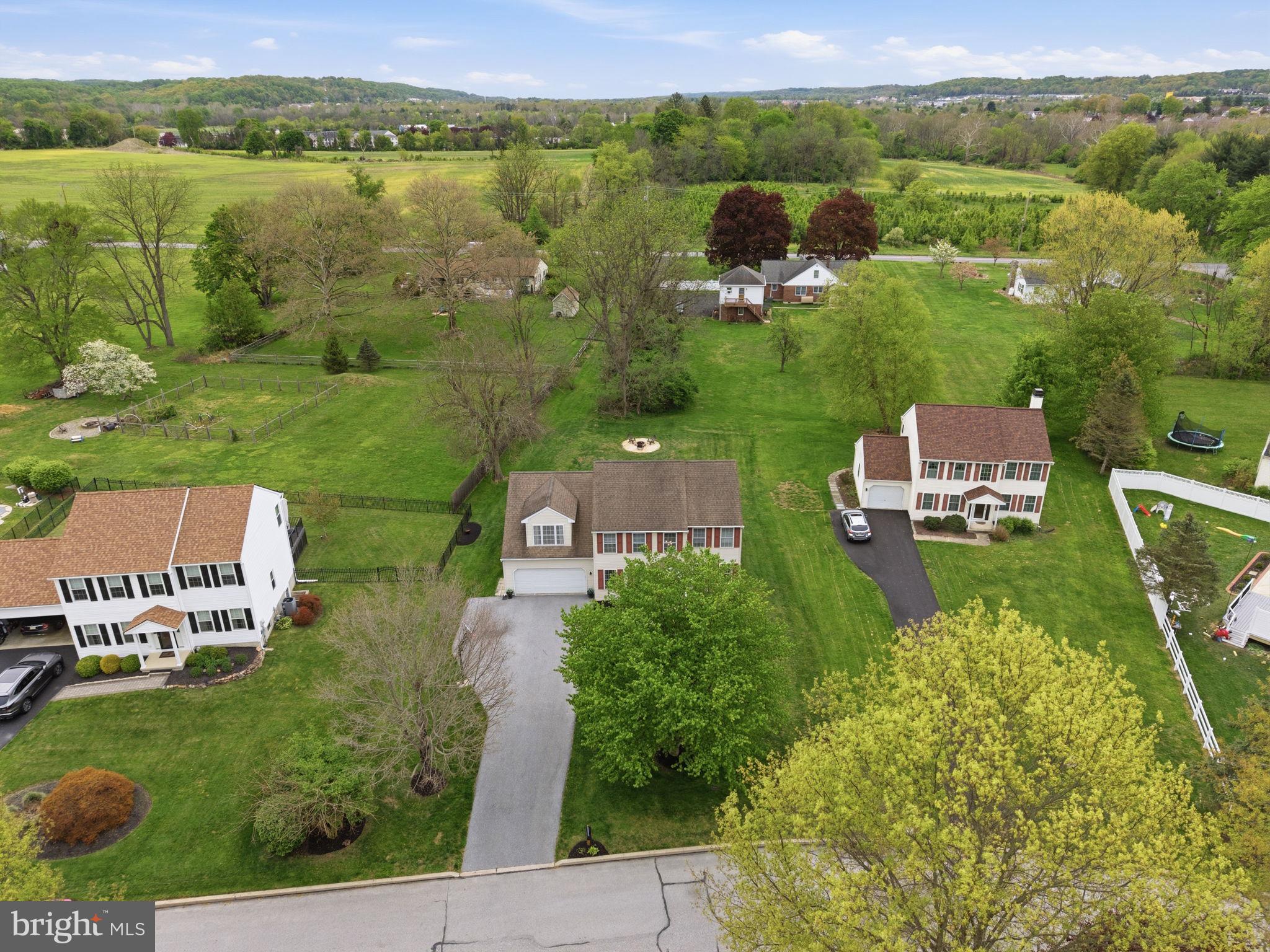 STONEBRIDGE CROSSI - Residential