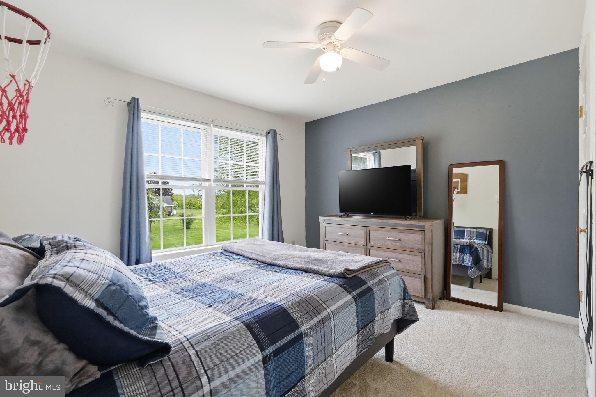 STONEBRIDGE CROSSI - Residential
