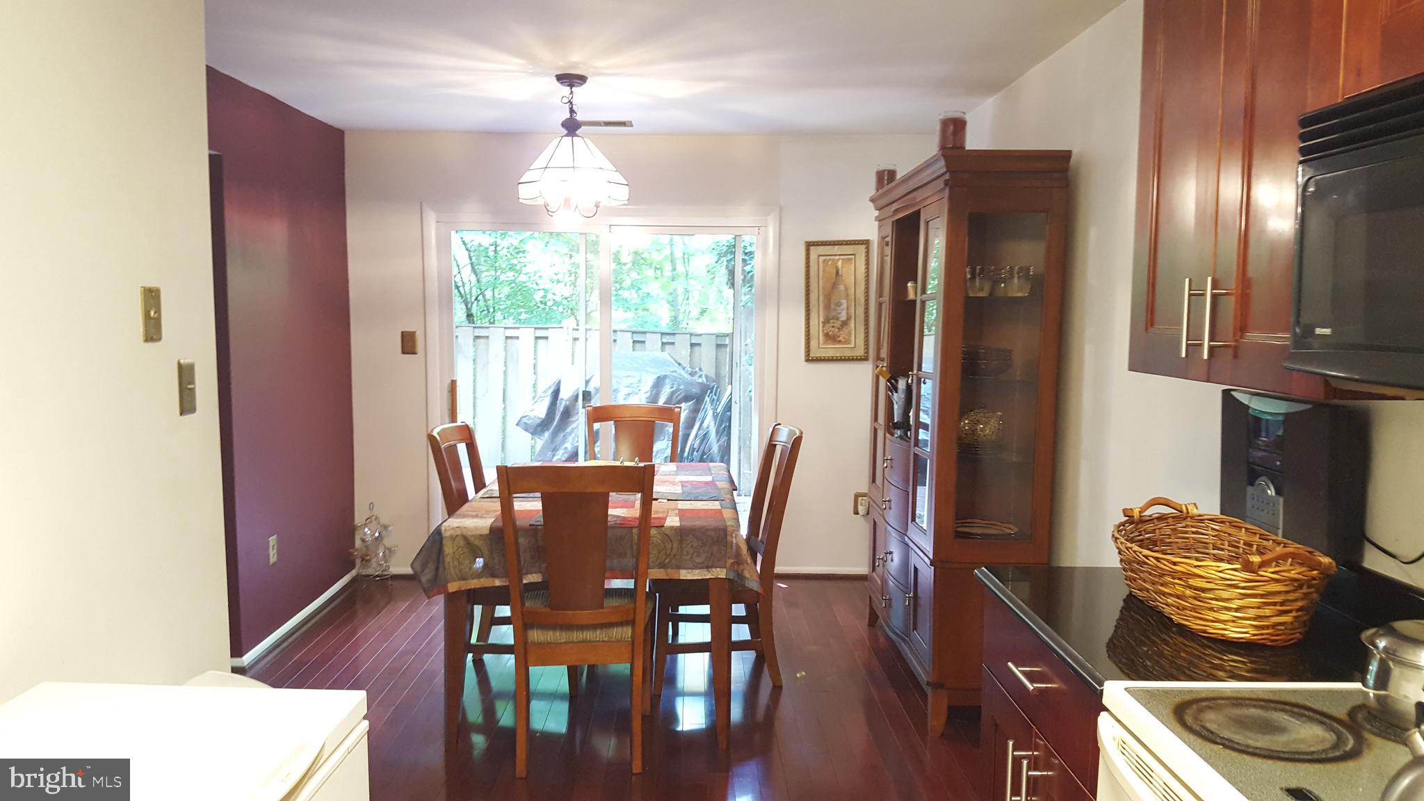 BURKE CENTRE - Residential Lease