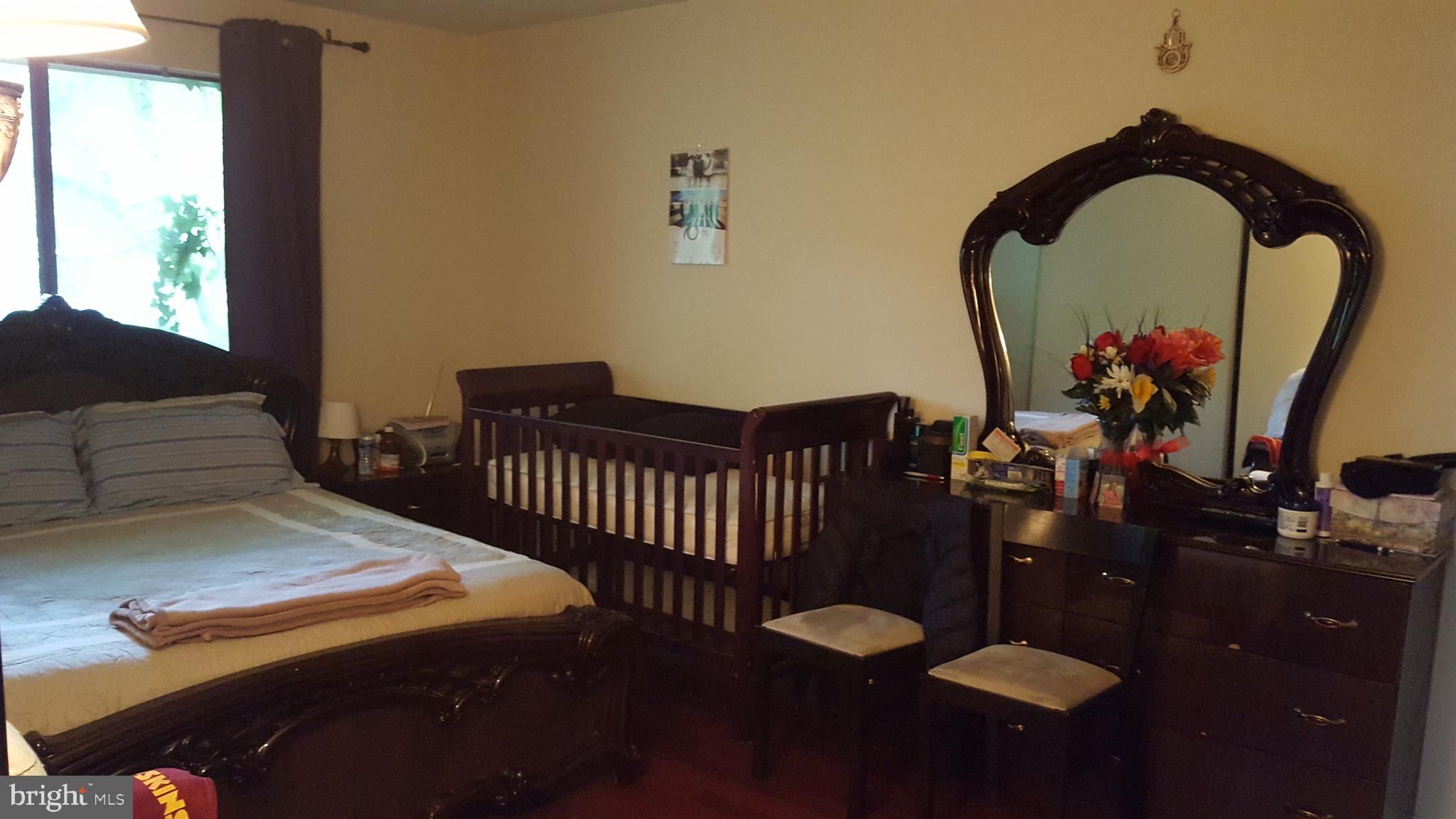 BURKE CENTRE - Residential Lease