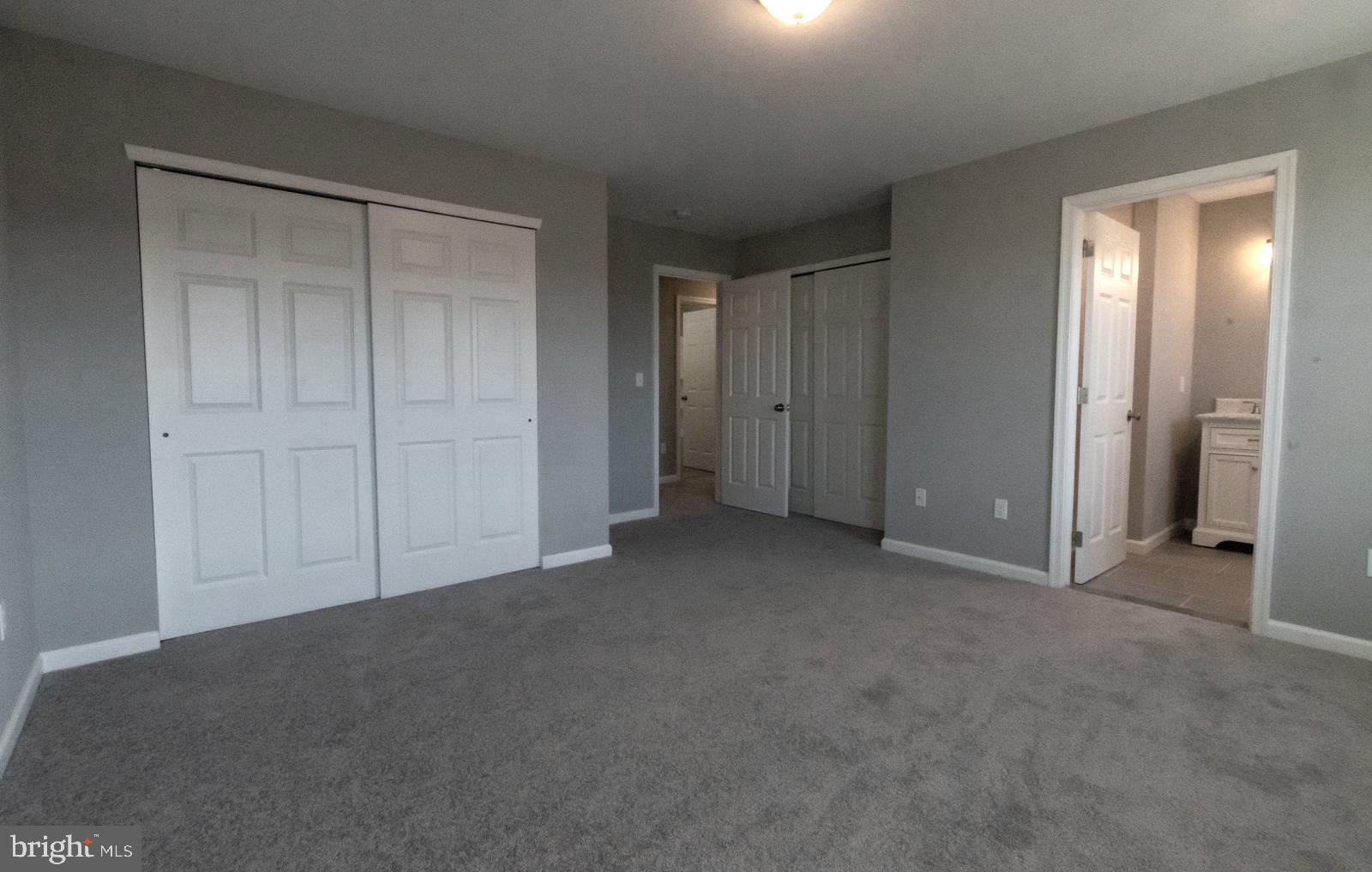 THE PINES - Residential