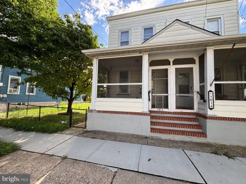 Townhouse For Rent - 1012 W 4th Street<br/> FLORENCE, NJ 08518