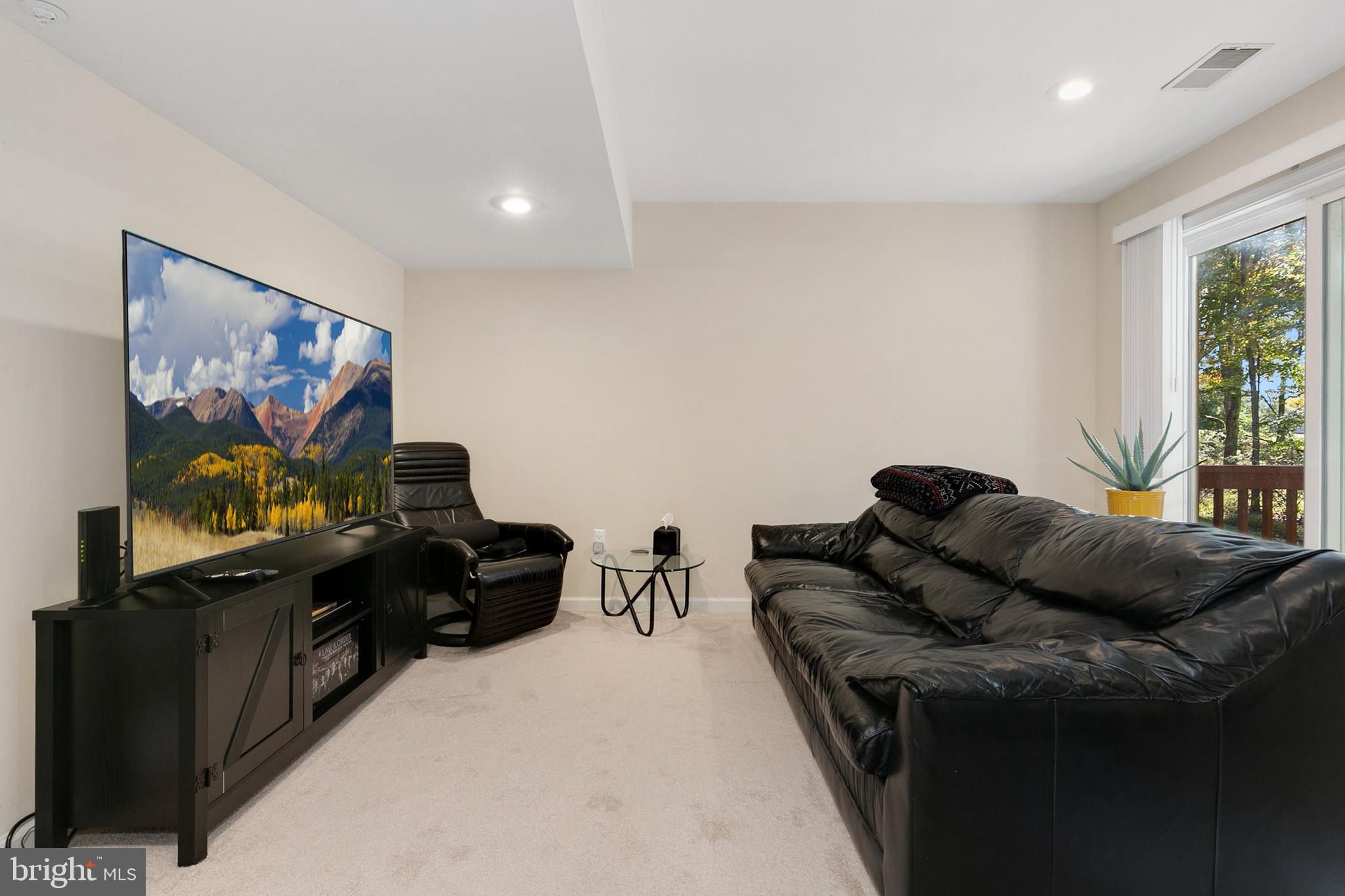 VILLAGE OF DORSEY SEARCH - Residential