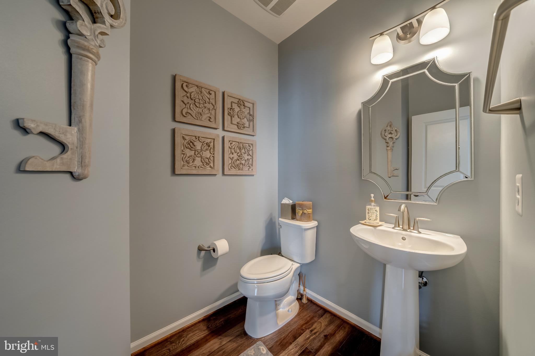 MEADOWBROOK - Residential