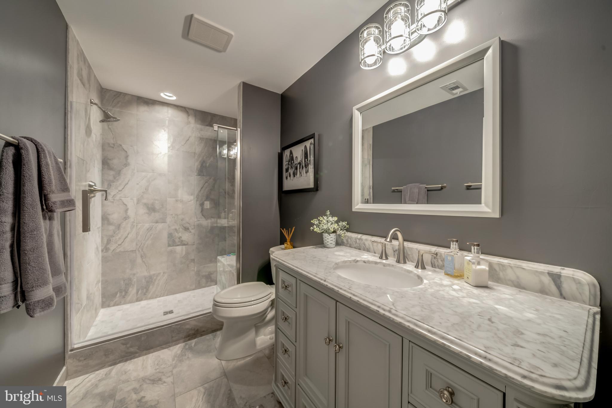 MEADOWBROOK - Residential