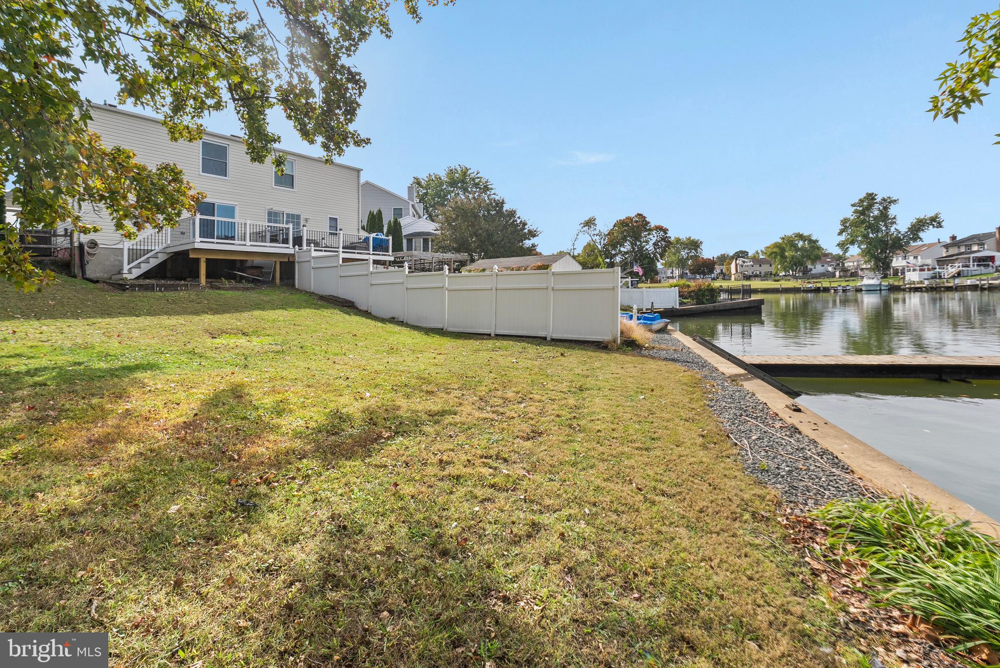 RUMSEY ISLAND - Residential