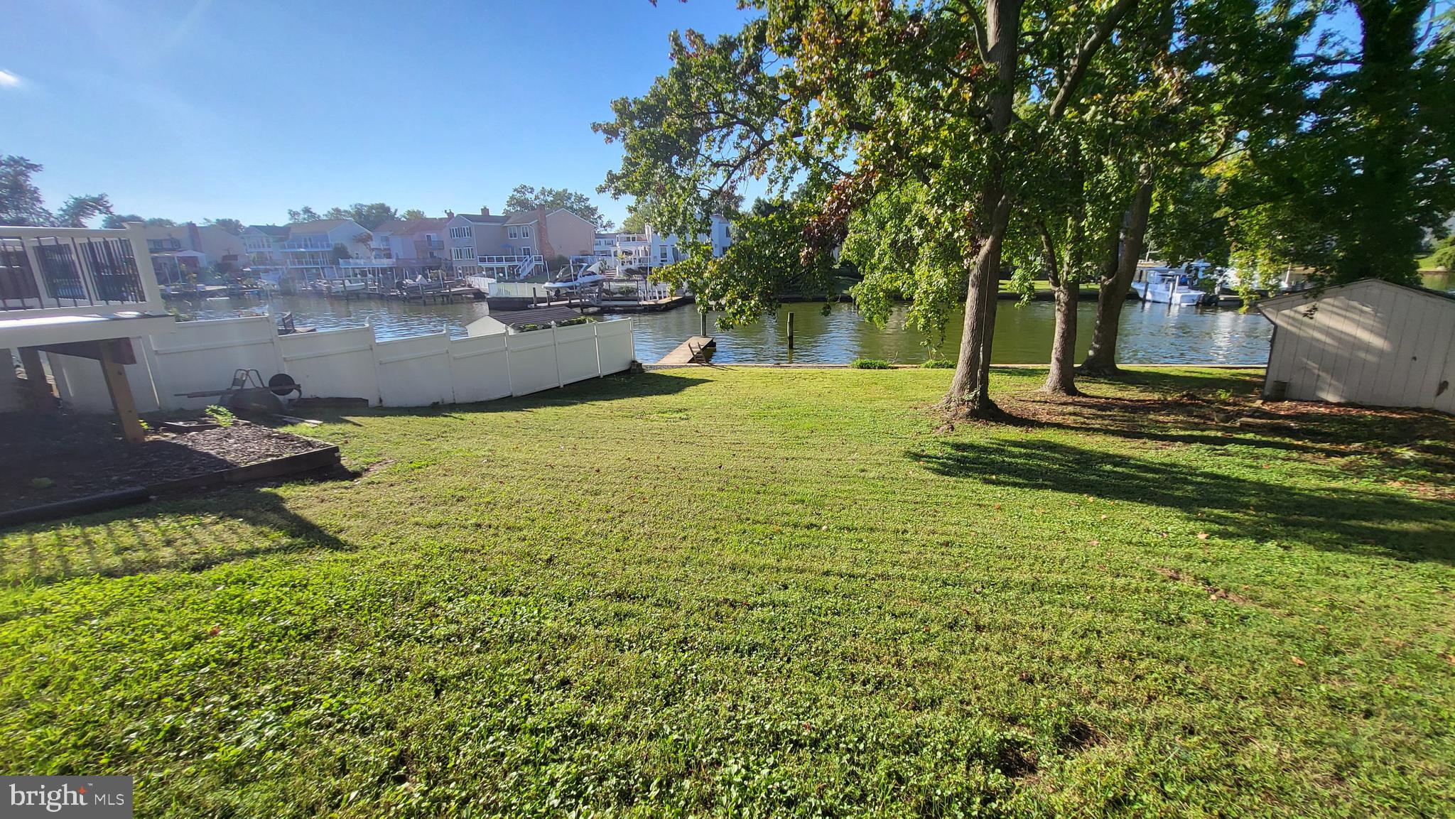 RUMSEY ISLAND - Residential