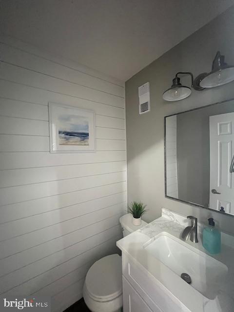 BAY HILLS TANGLEWOOD II - Residential