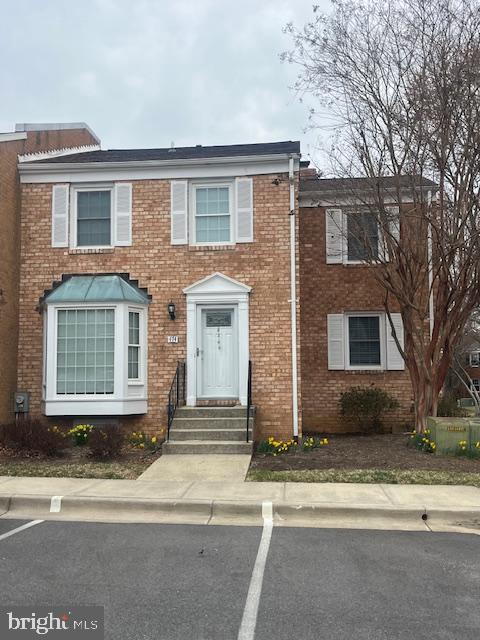 474 COLONIAL RIDGE LANE